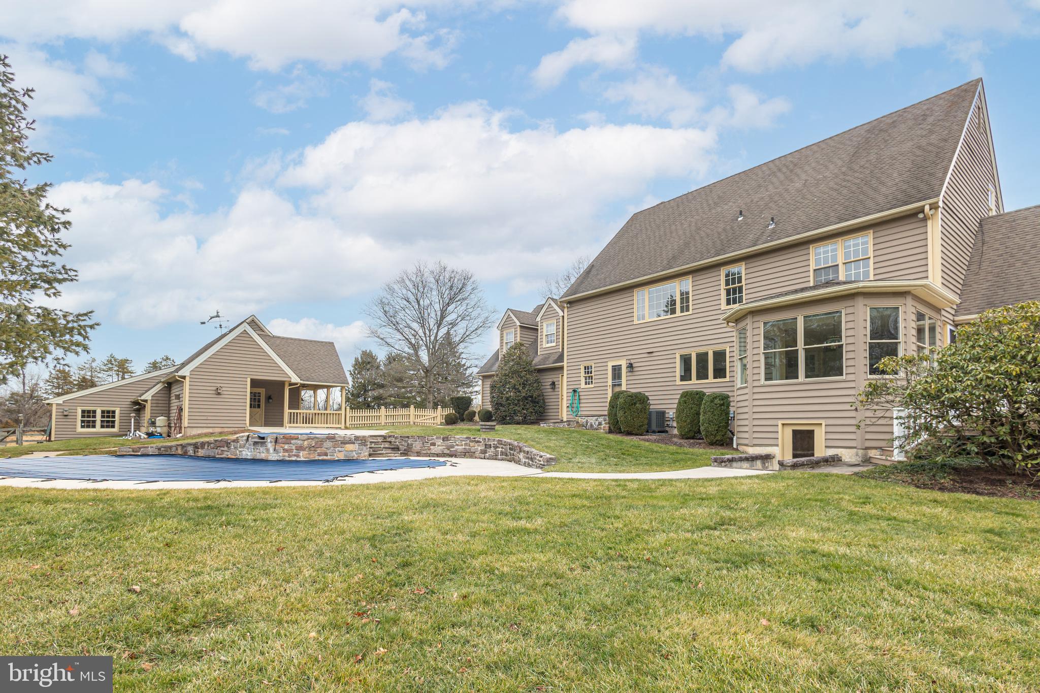 WASHINGTON MDWS - Residential