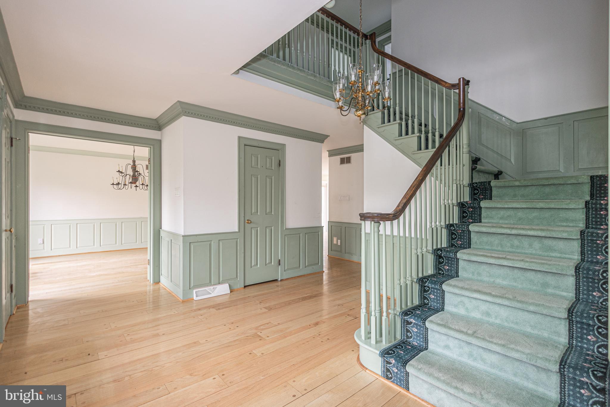 WASHINGTON MDWS - Residential