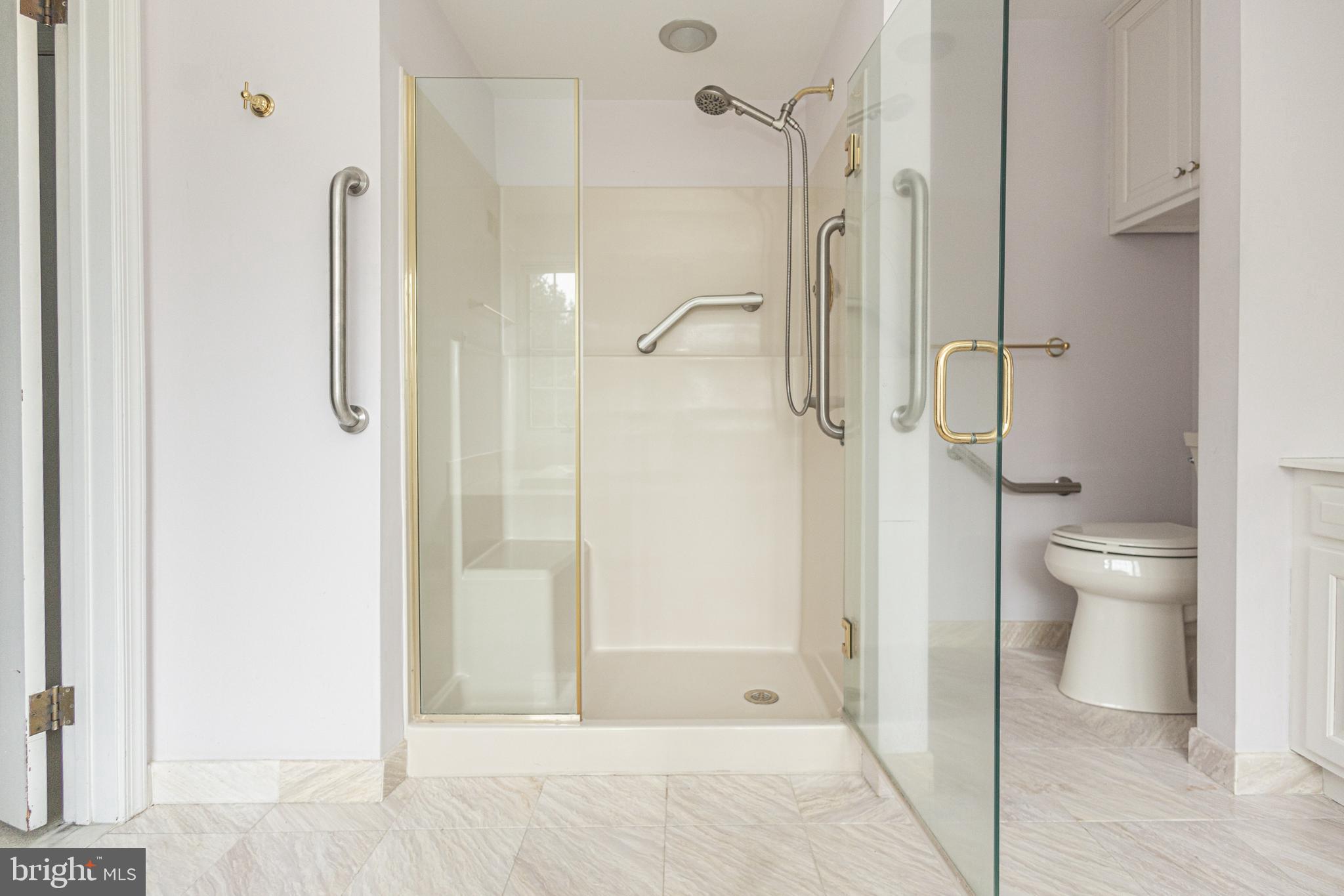 WASHINGTON MDWS - Residential