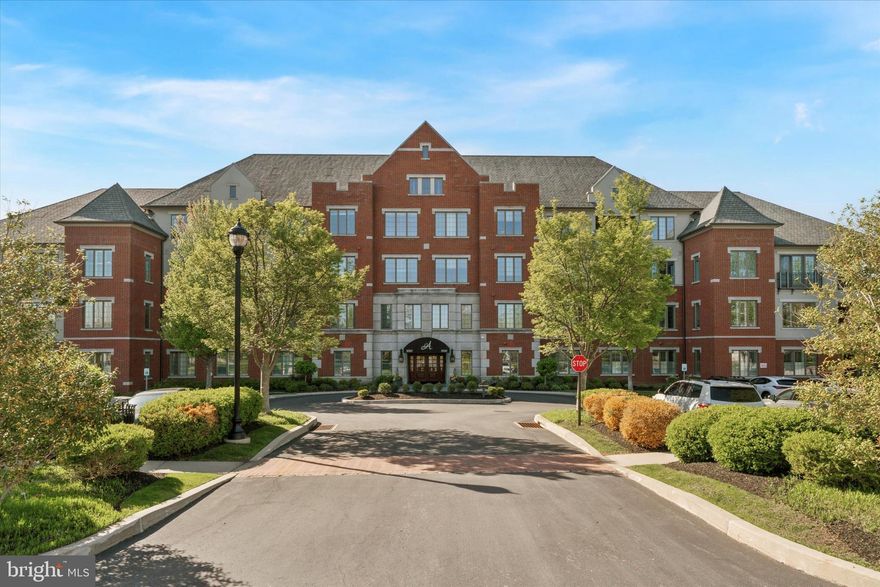 Welcome to this beautifully appointed 2-bedroom, 2.5-bath condominium with a versatile office/den, offering an ideal blend of comfort and sophistication. Bathed in natural light, this bright and airy unit features oversized windows, hardwood floors throughout, an open-concept layout, and custom built-ins that add function and style to every room.
The chef’s eat-in kitchen is a standout, with Kountry Kraft cabinetry, a ceramic tile backsplash, granite countertops, and an oversized island perfect for gathering. The spacious primary suite impresses with thoughtfully designed built-ins and generous closet space.
Additional highlights include a full-size laundry room, underground parking and storage.
Located in the sought-after Athertyn community, offering premier amenities—a full resident gym, clubhouse, pool and spa, tennis and pickleball courts, putting green, and lush gardens—this is upscale living at its finest.