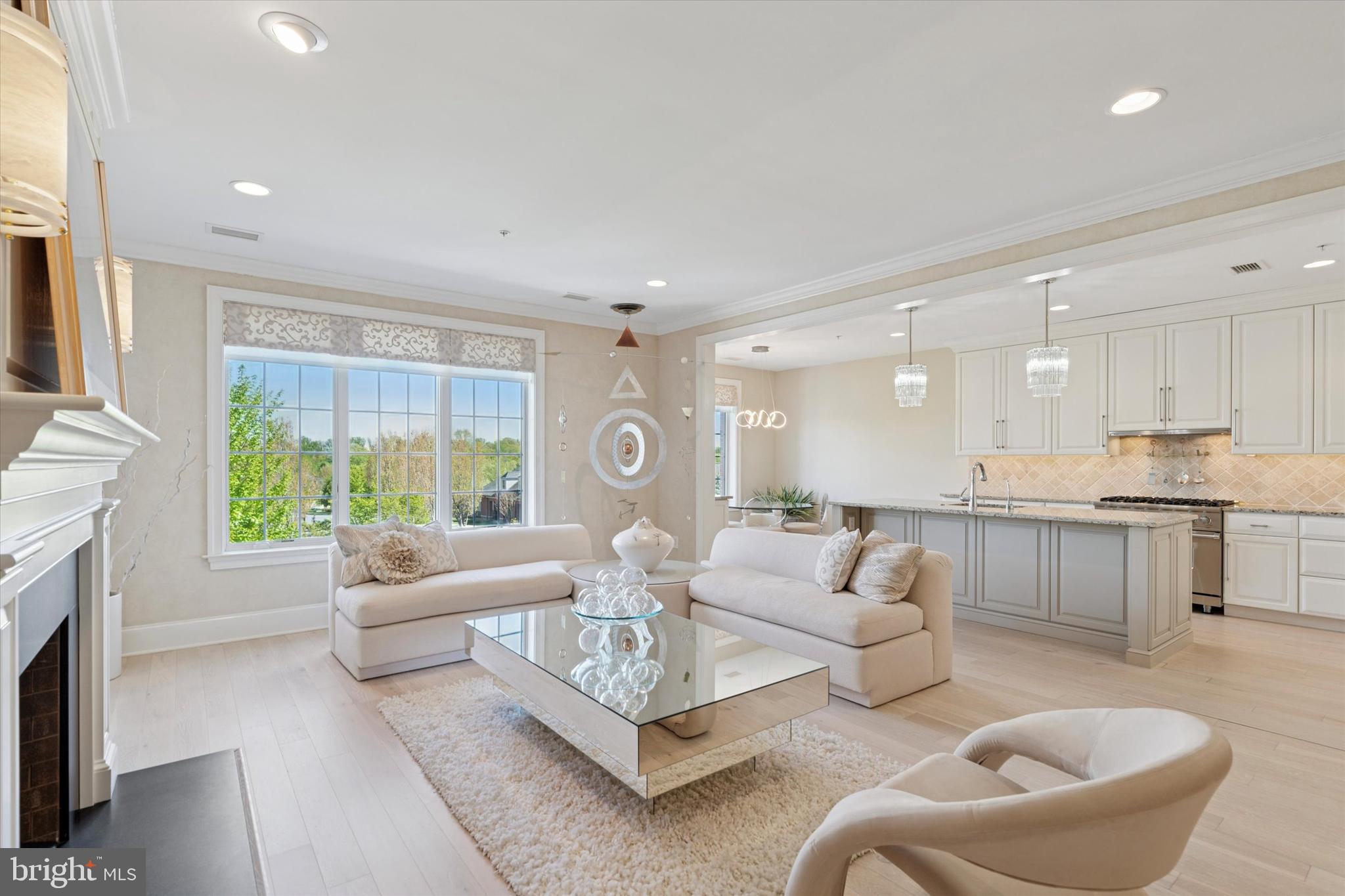 5309 PARKVIEW DRIVE
