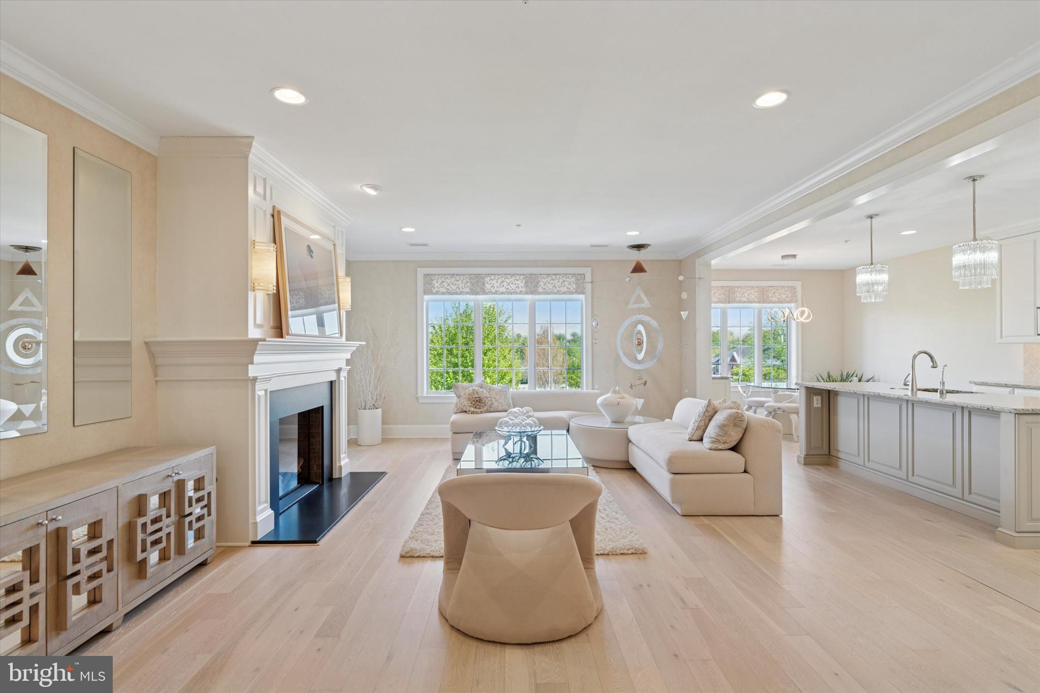 5309 PARKVIEW DRIVE