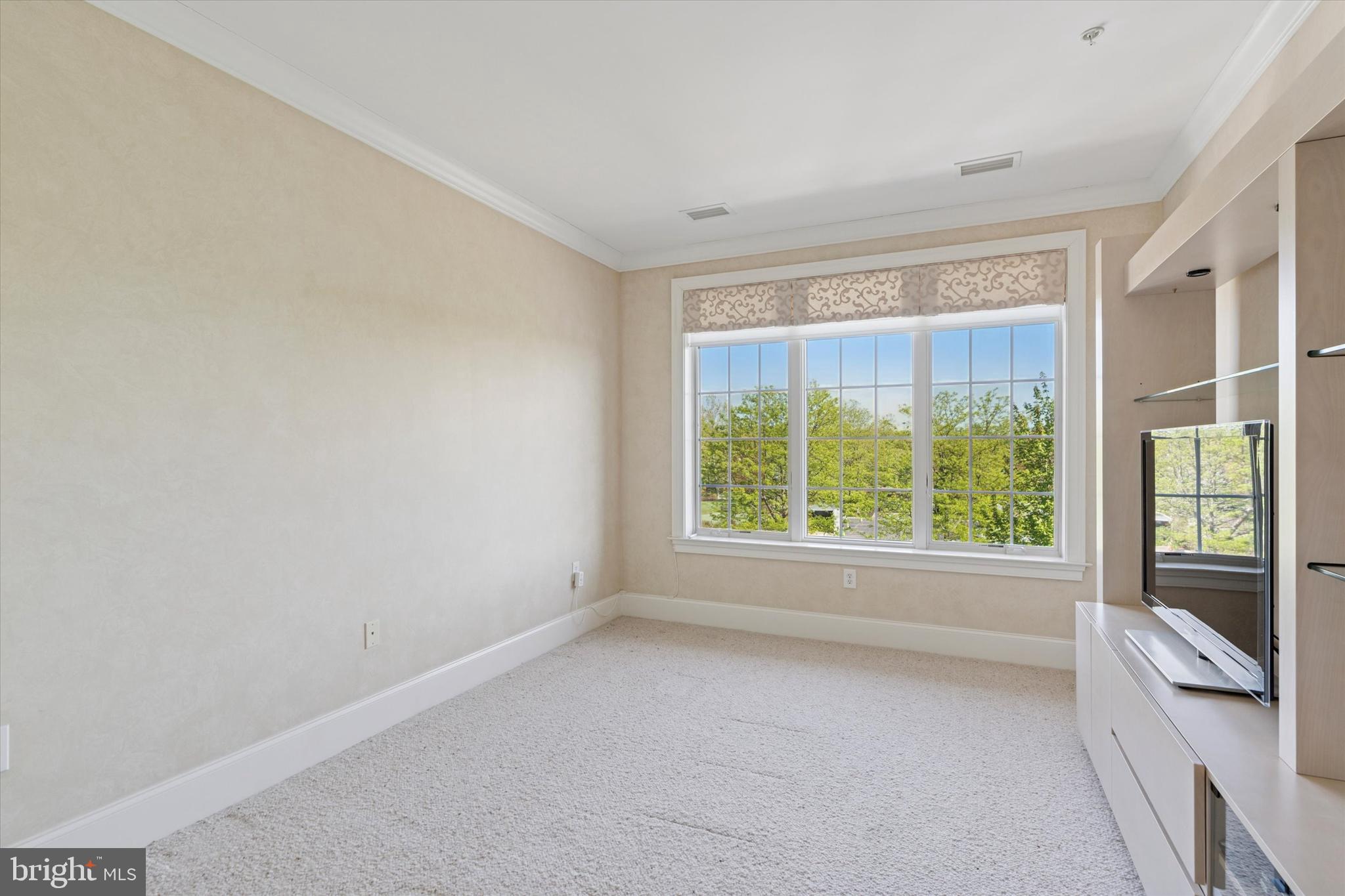 ATHERTYN - Residential