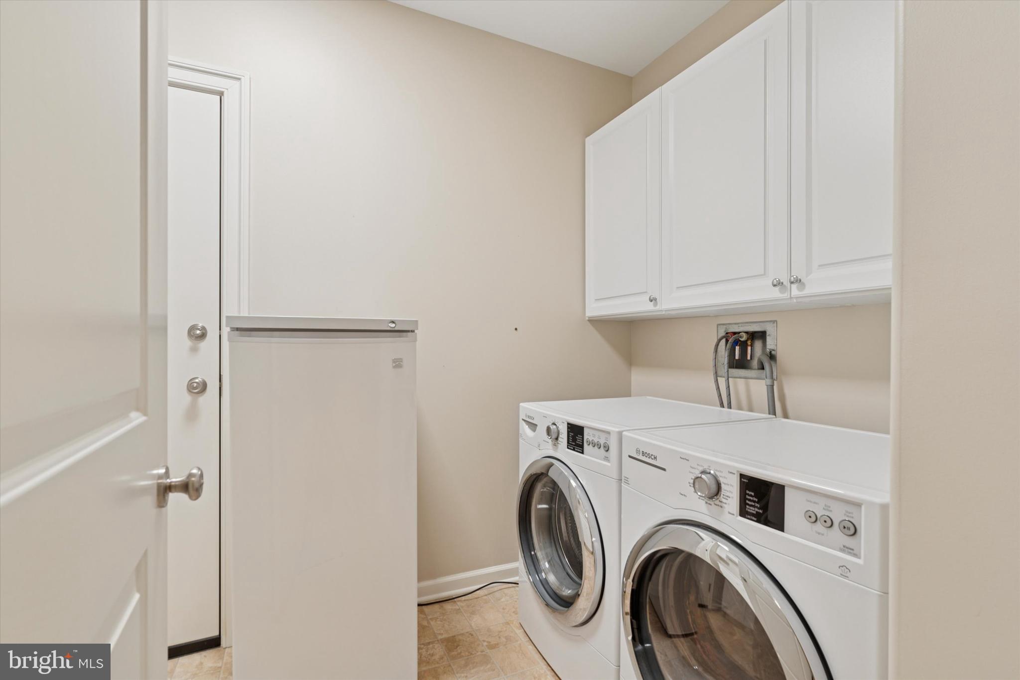 ATHERTYN - Residential