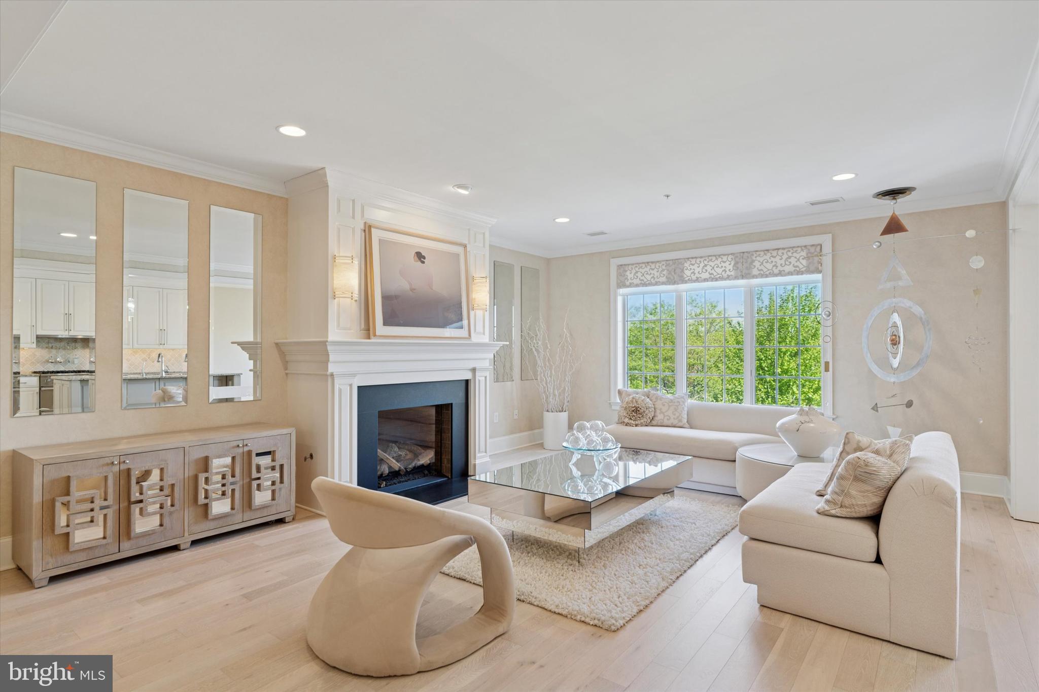 5309 PARKVIEW DRIVE