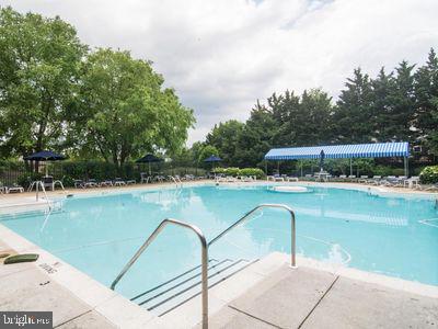 GREY ROCK VILLAS - Residential Lease