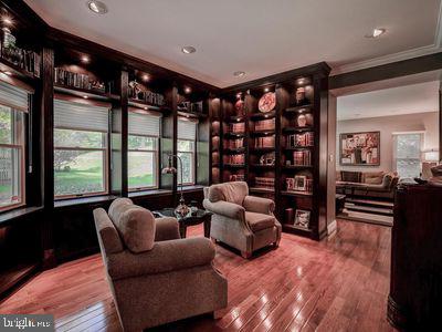 GREY ROCK VILLAS - Residential Lease