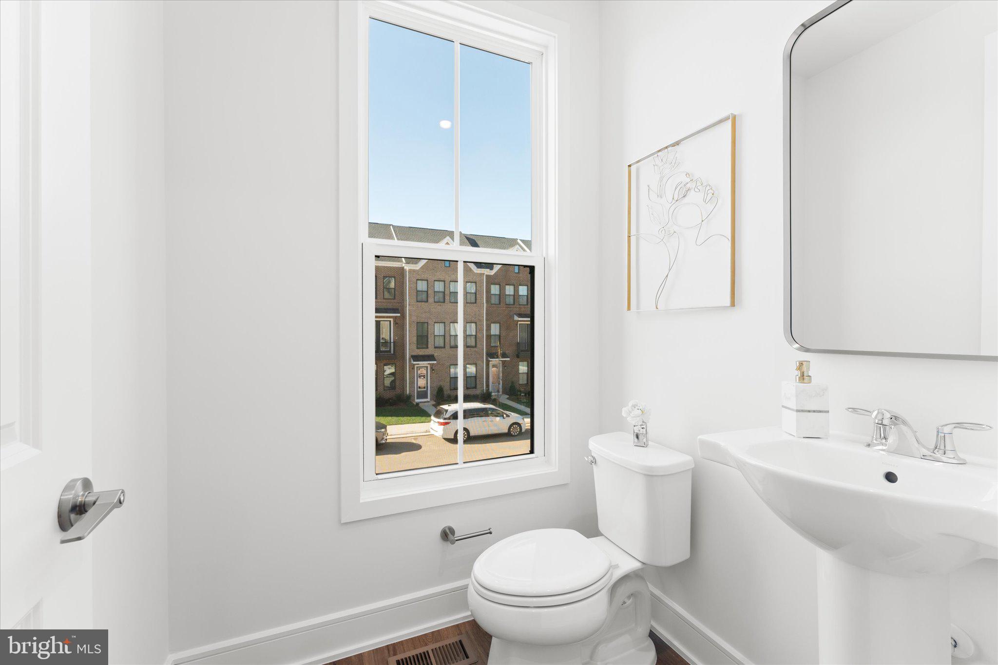 BRAMBLETON LANDBAY 1 - Residential Lease