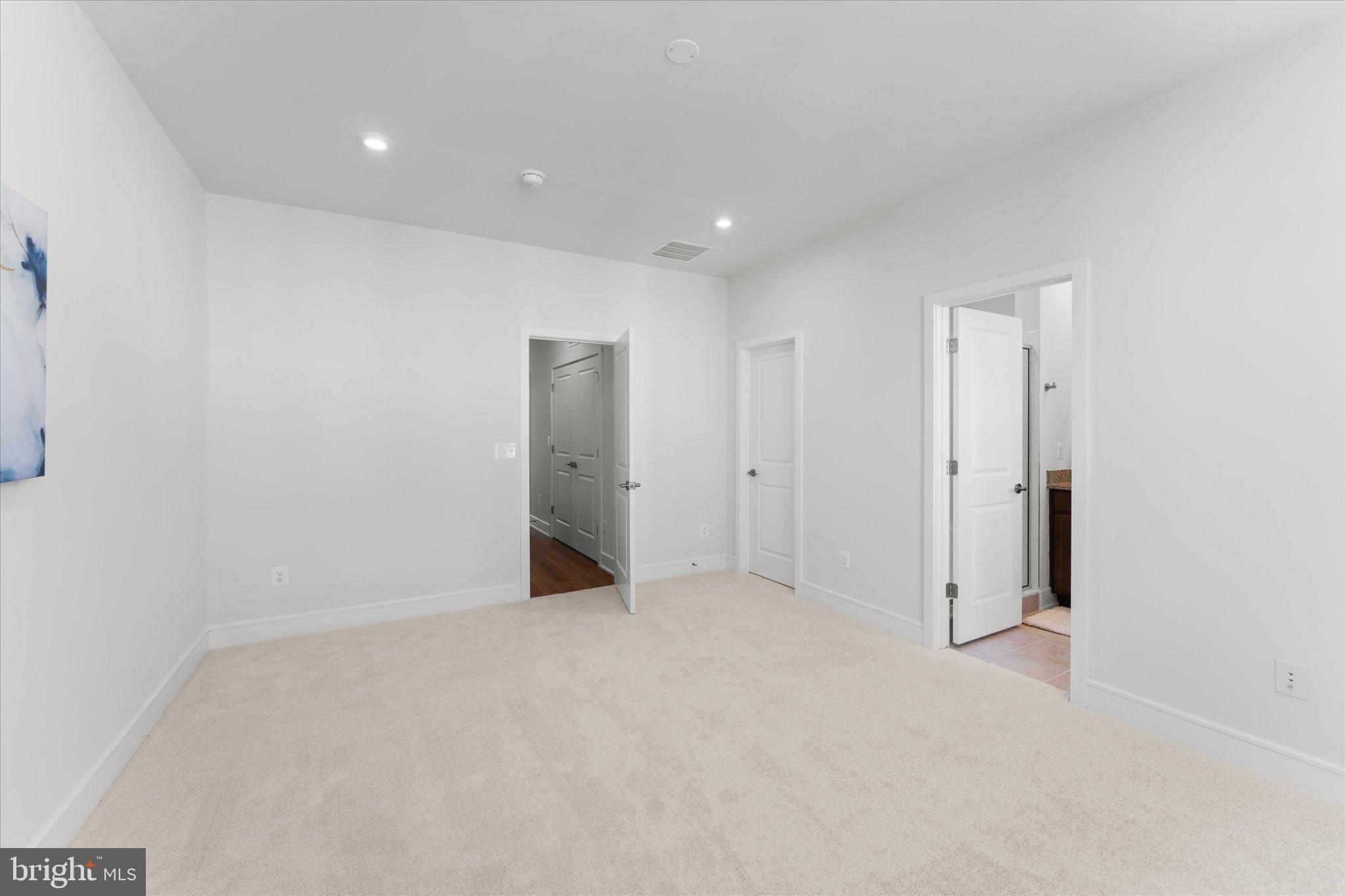 BRAMBLETON LANDBAY 1 - Residential Lease