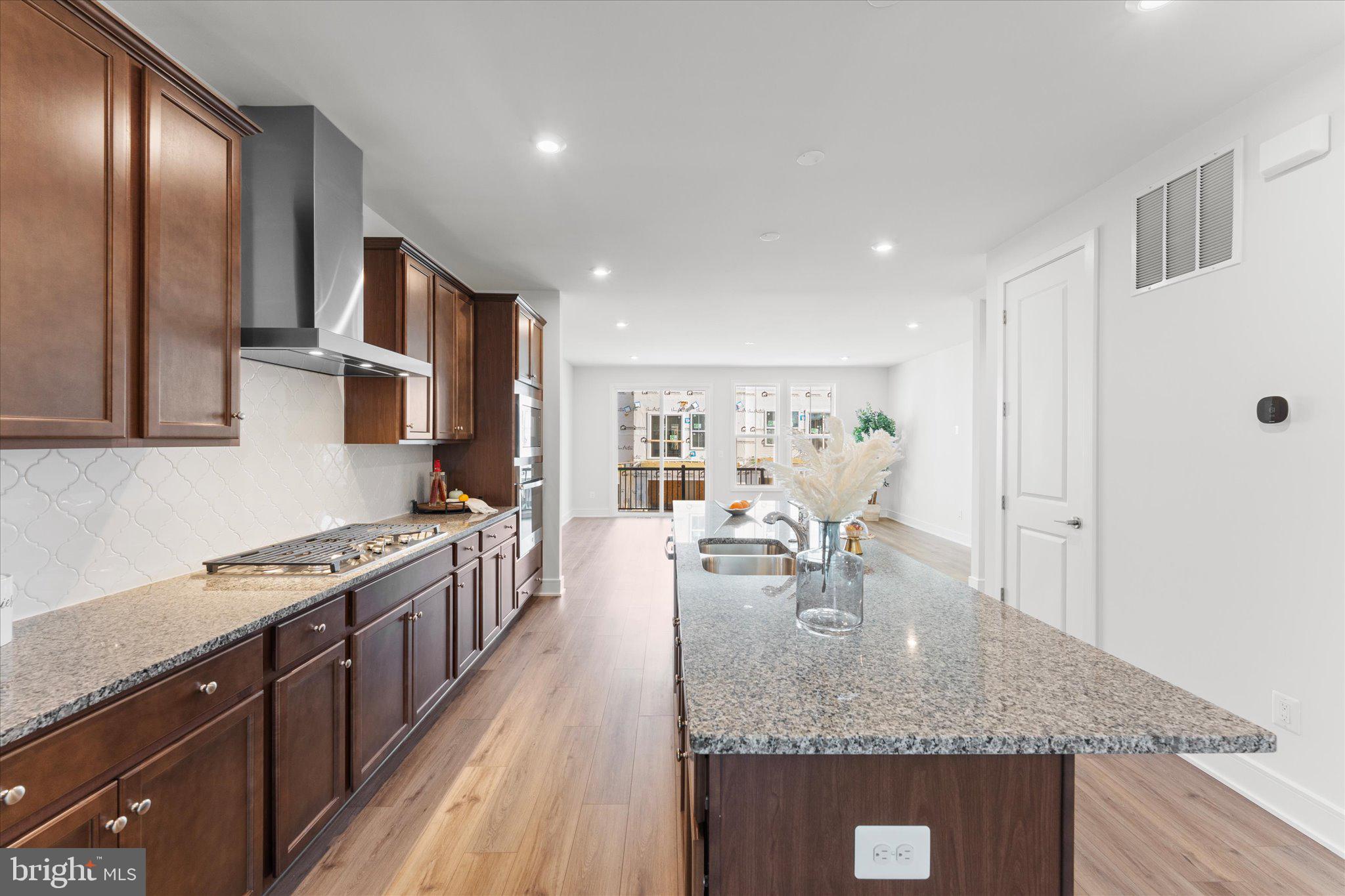 BRAMBLETON LANDBAY 1 - Residential Lease