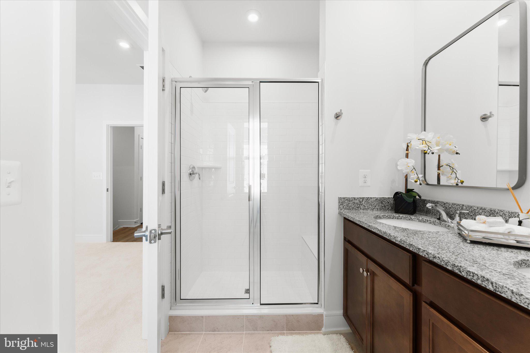 BRAMBLETON LANDBAY 1 - Residential Lease