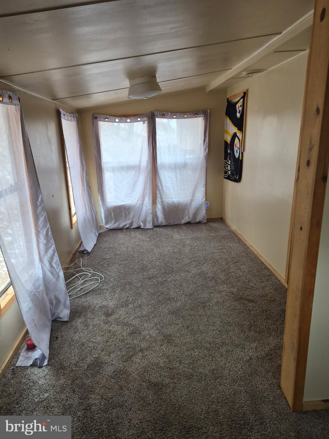 NEWPORT - Residential