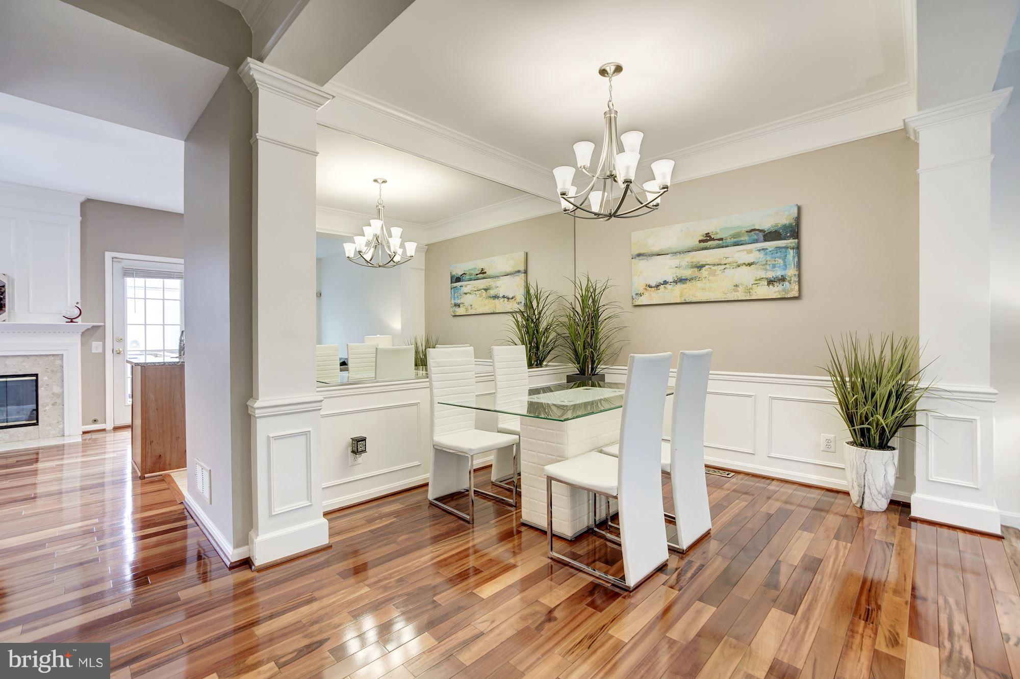 ISLAND CREEK - Residential