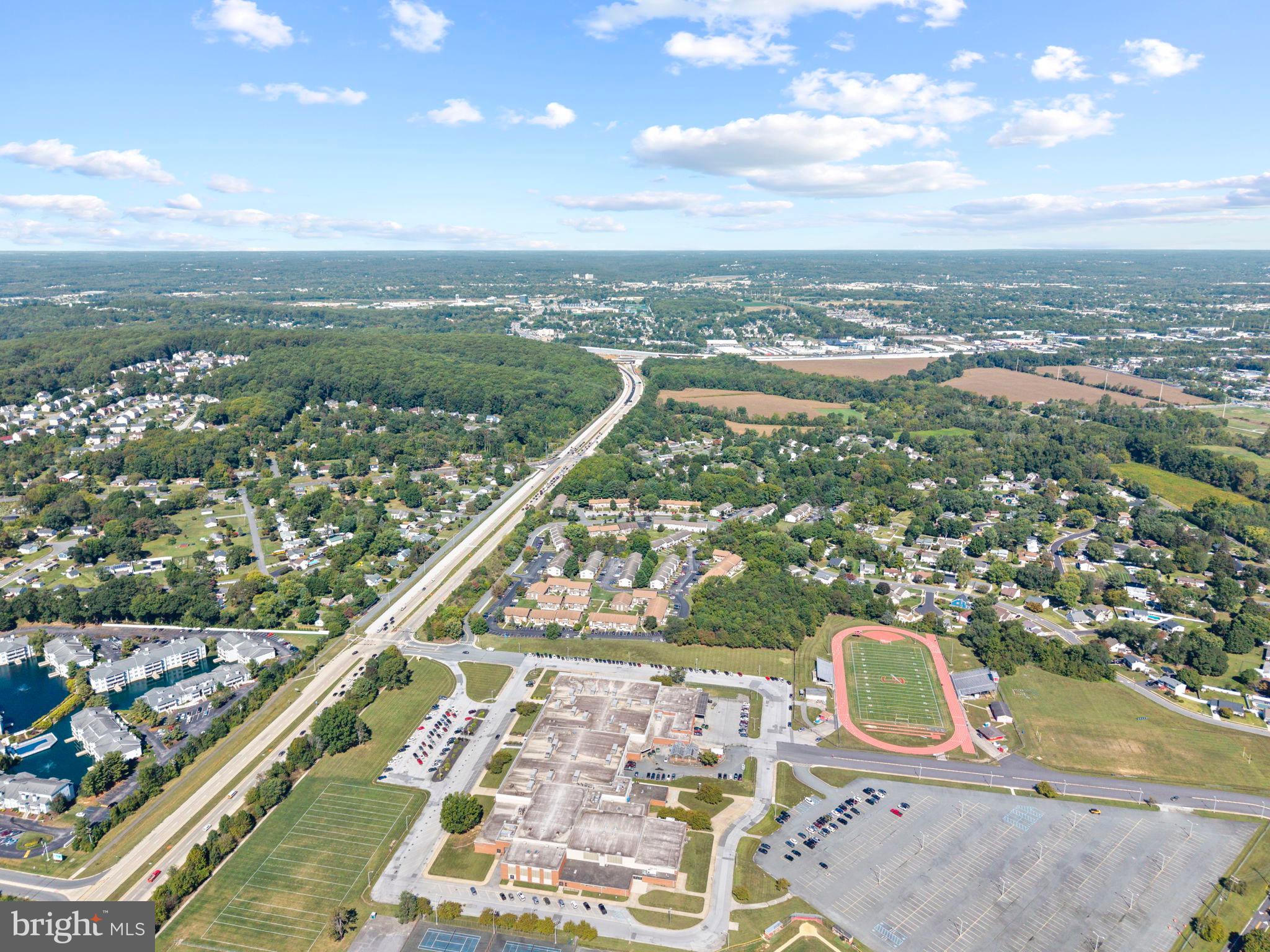 STONES THROW - Residential