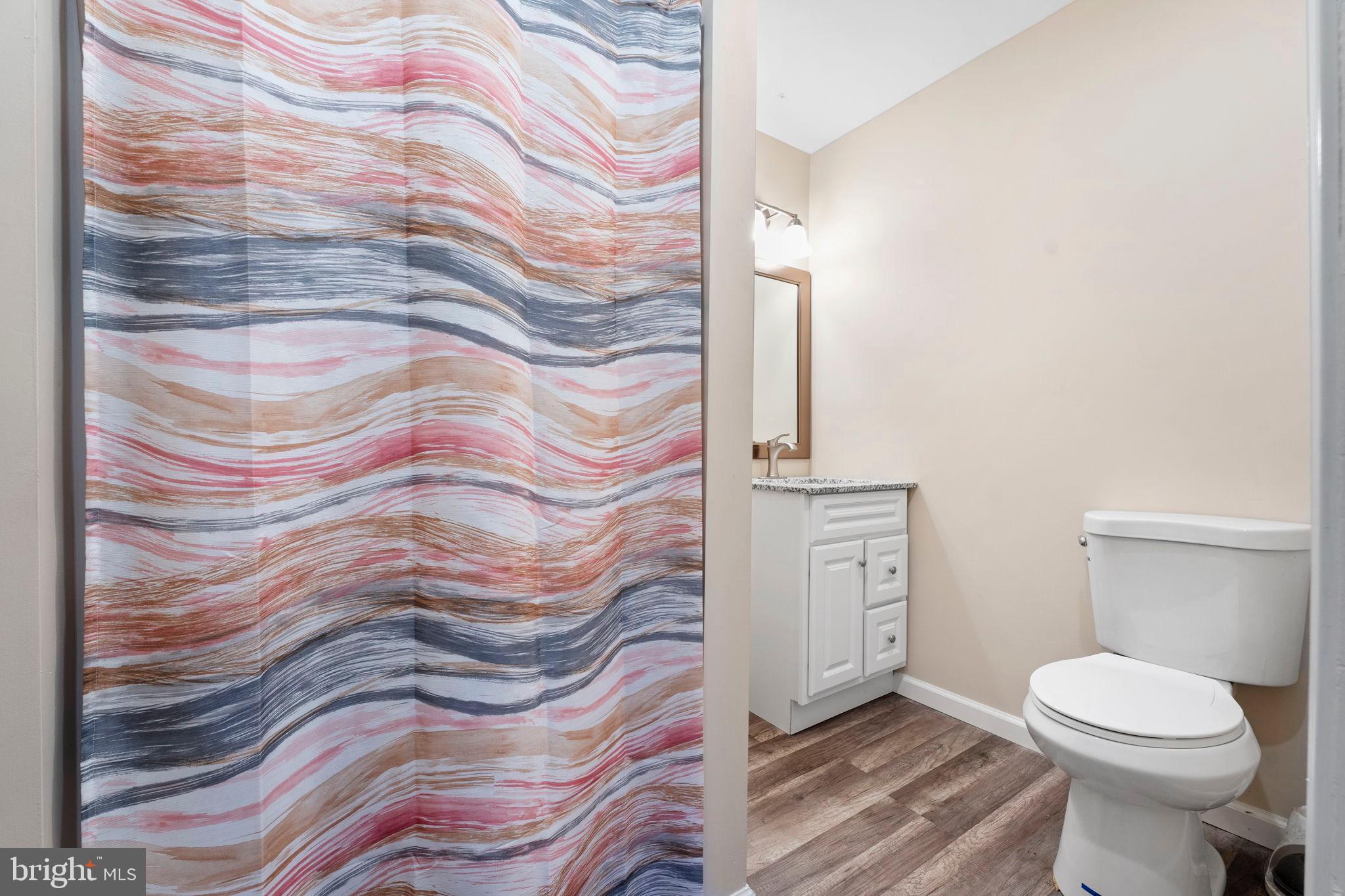 STONES THROW - Residential