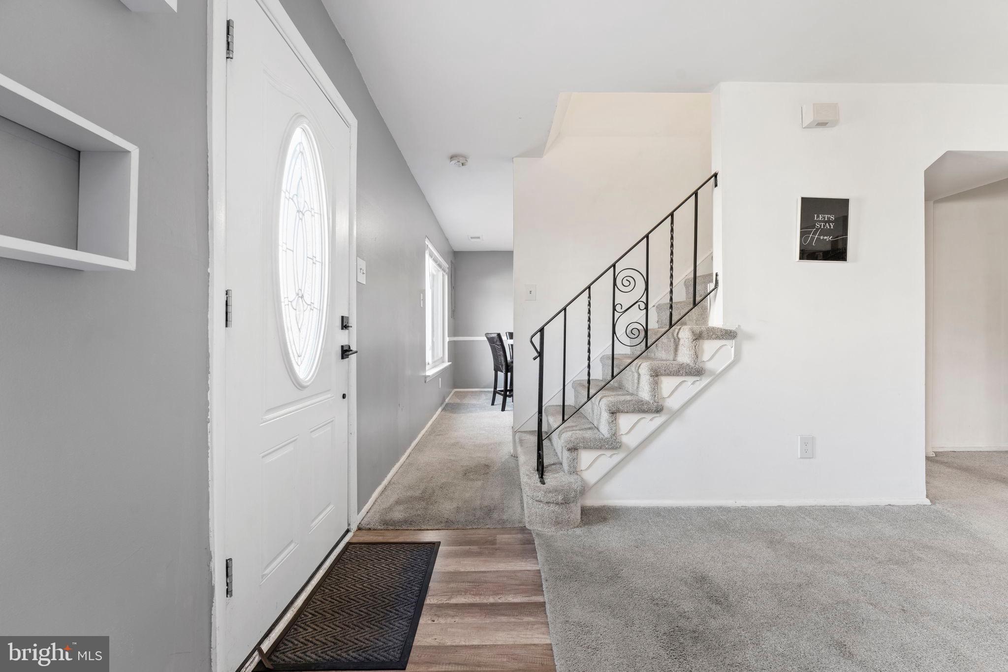 STONES THROW - Residential