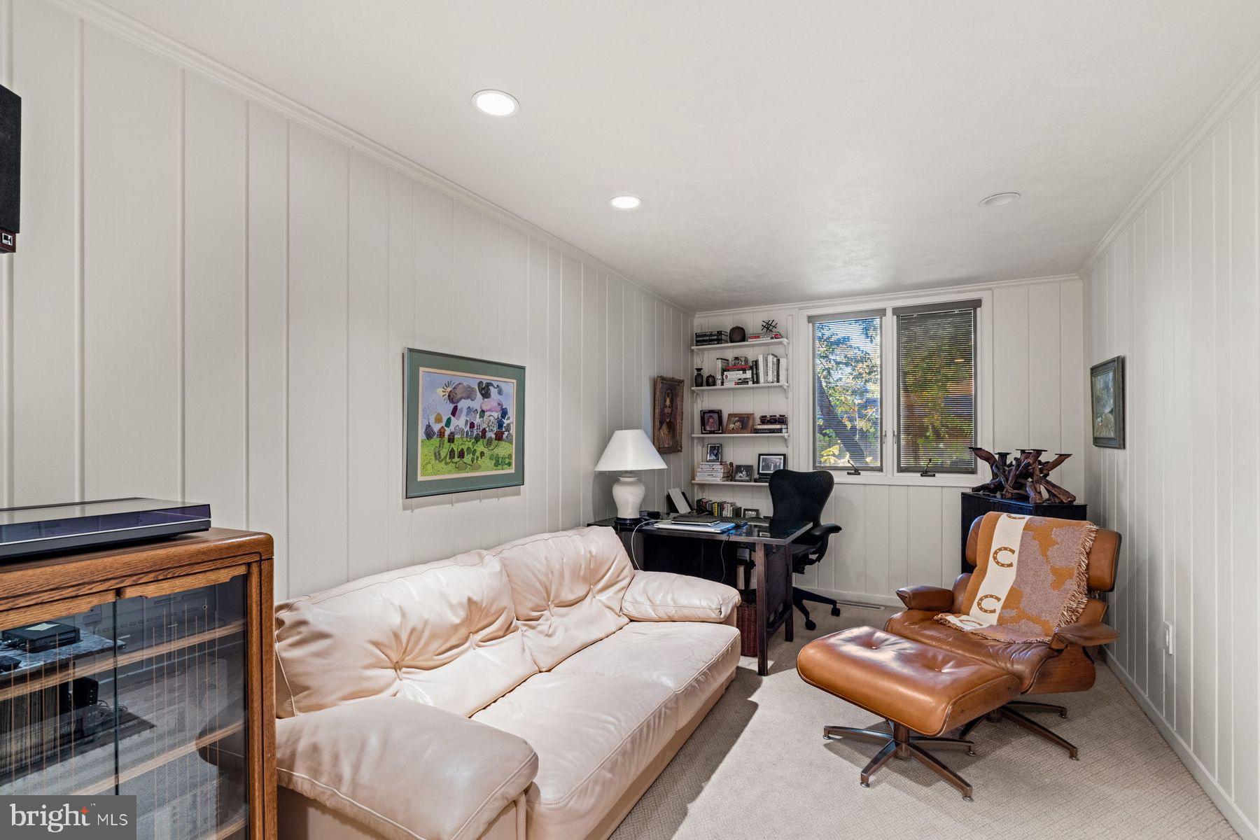 ELKINS PARK - Residential