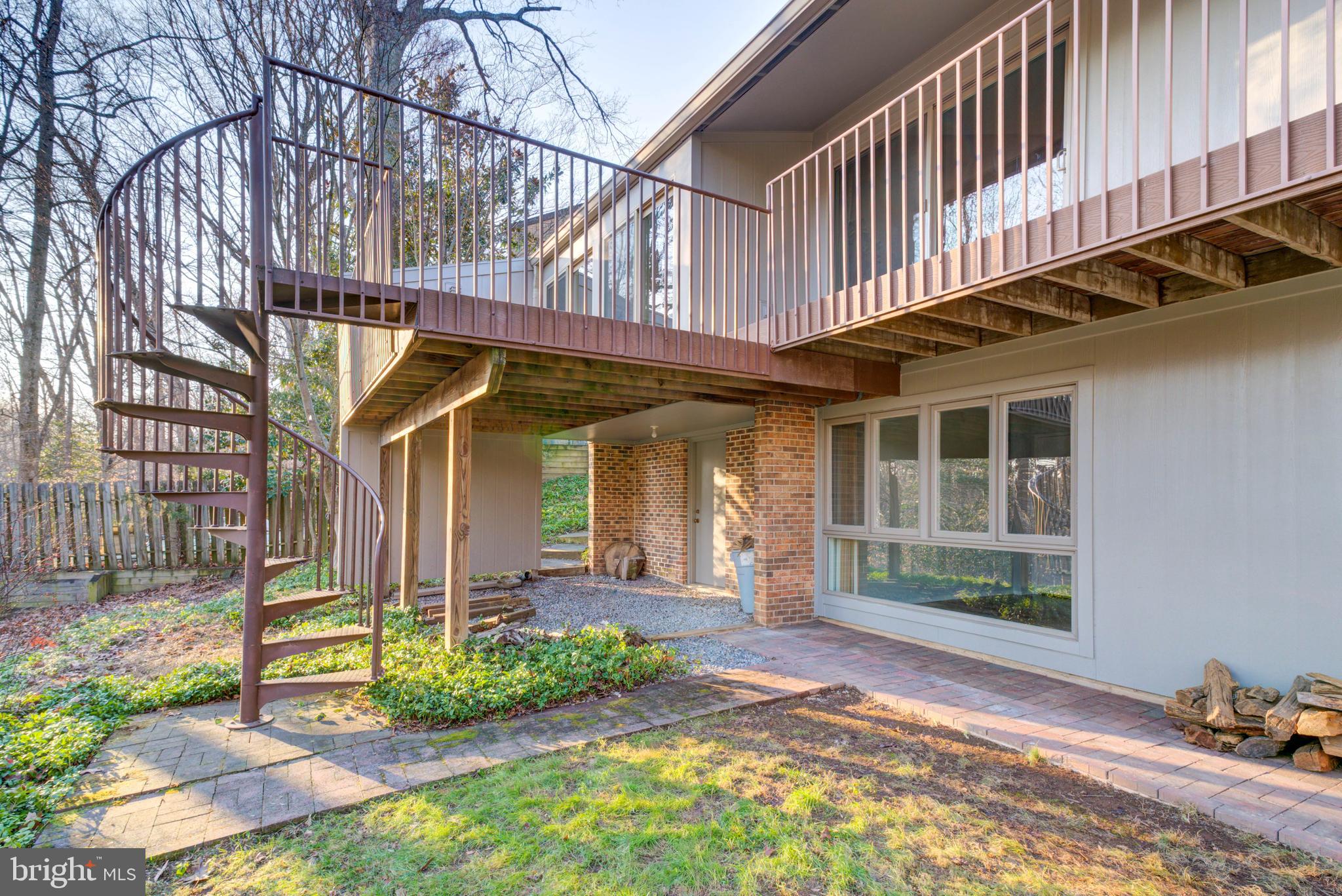 EAST GATE OF POTOMAC - Residential