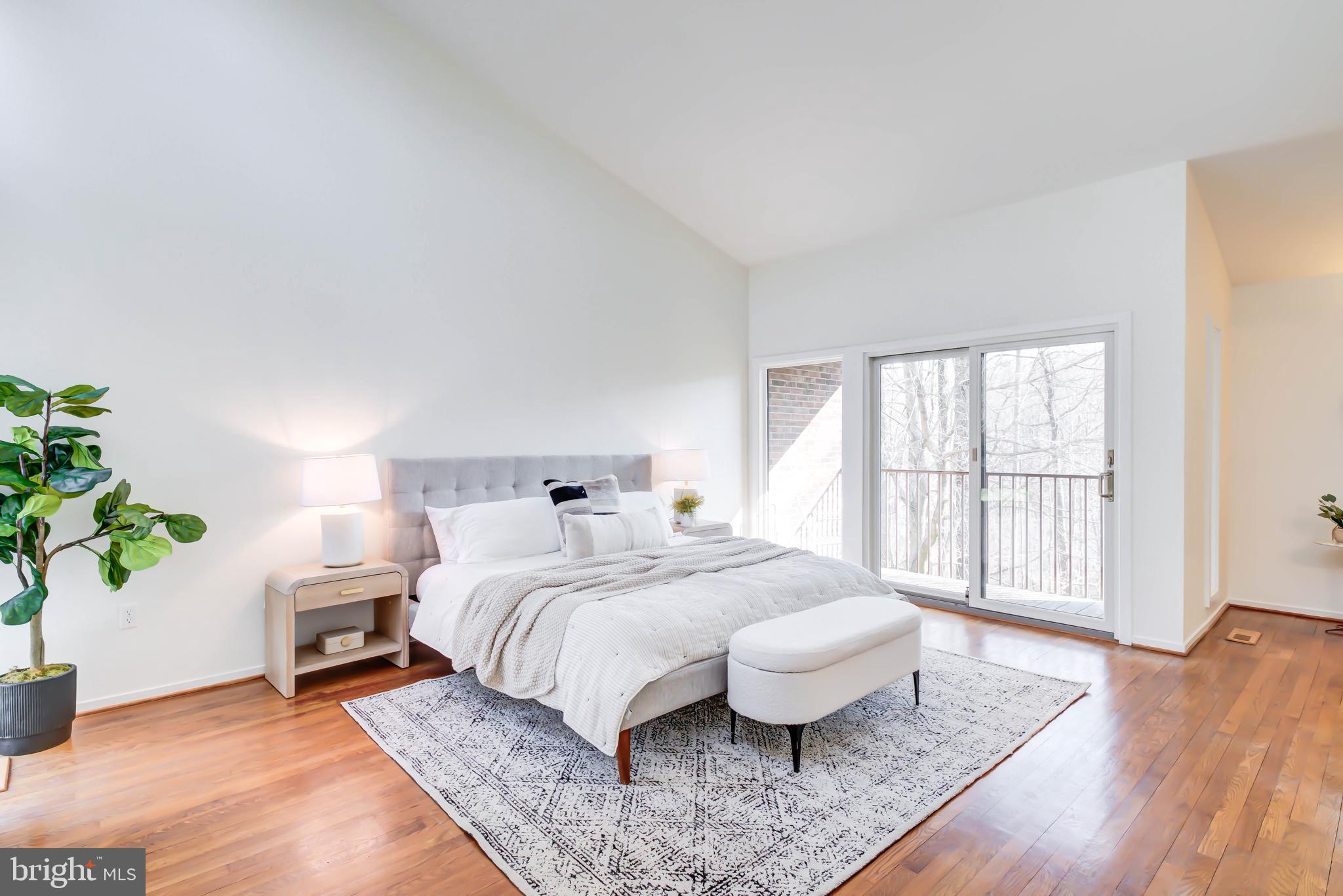 EAST GATE OF POTOMAC - Residential