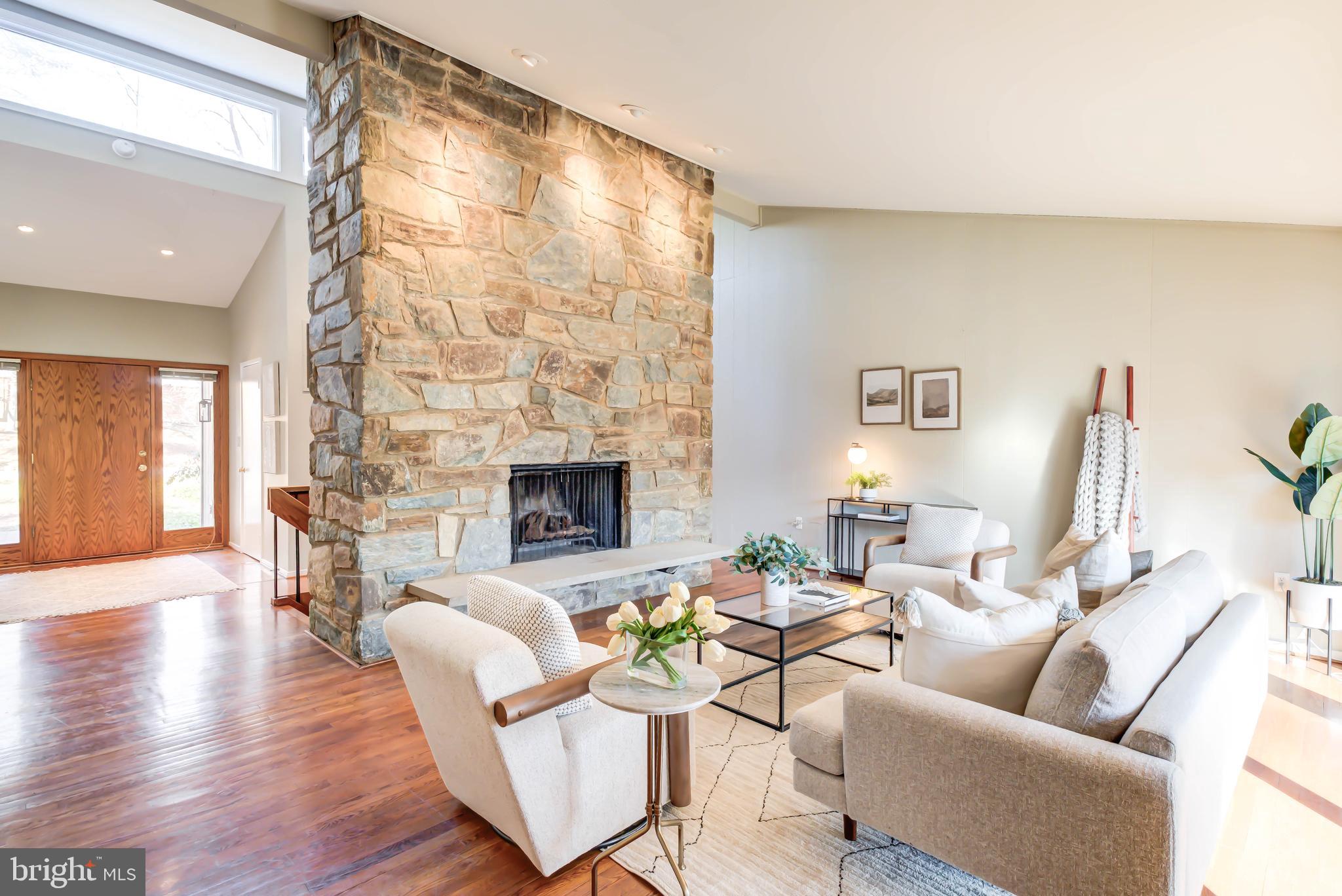 8610 HIDDEN HILL LANE