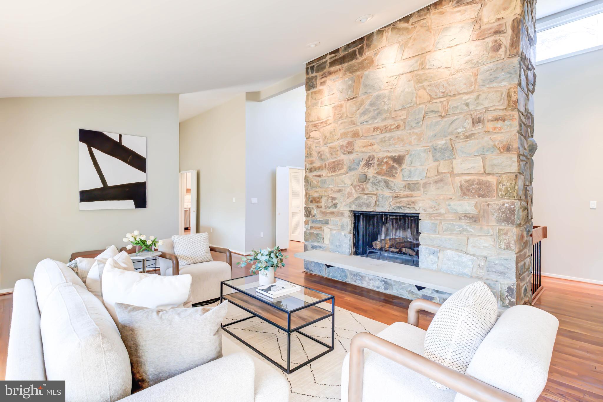 EAST GATE OF POTOMAC - Residential