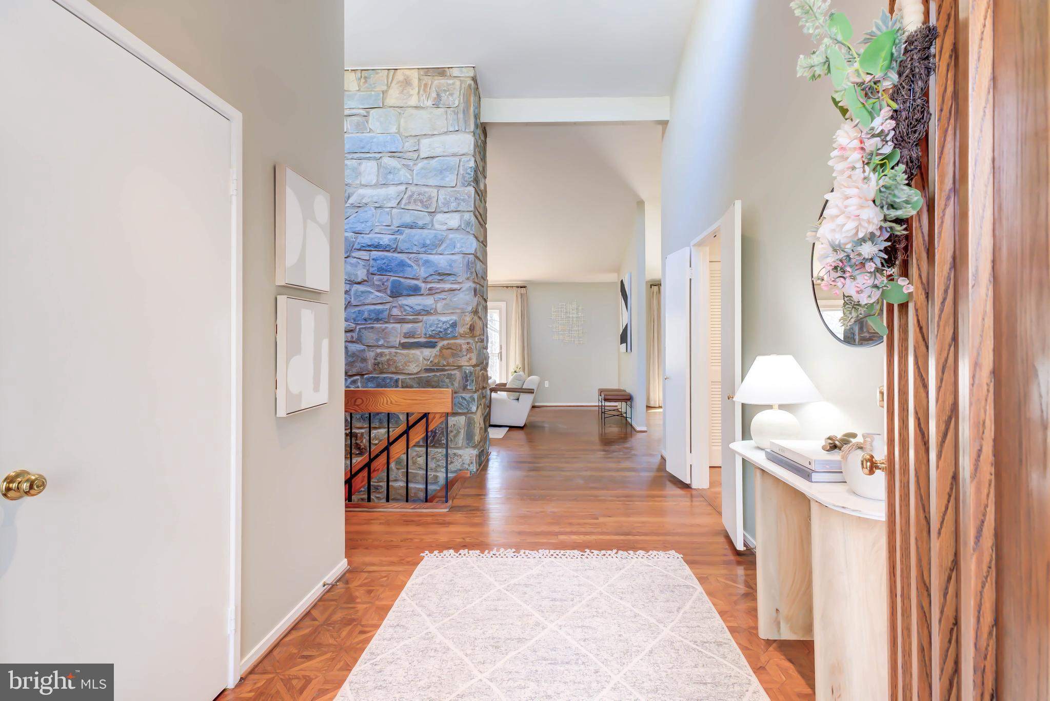 8610 HIDDEN HILL LANE