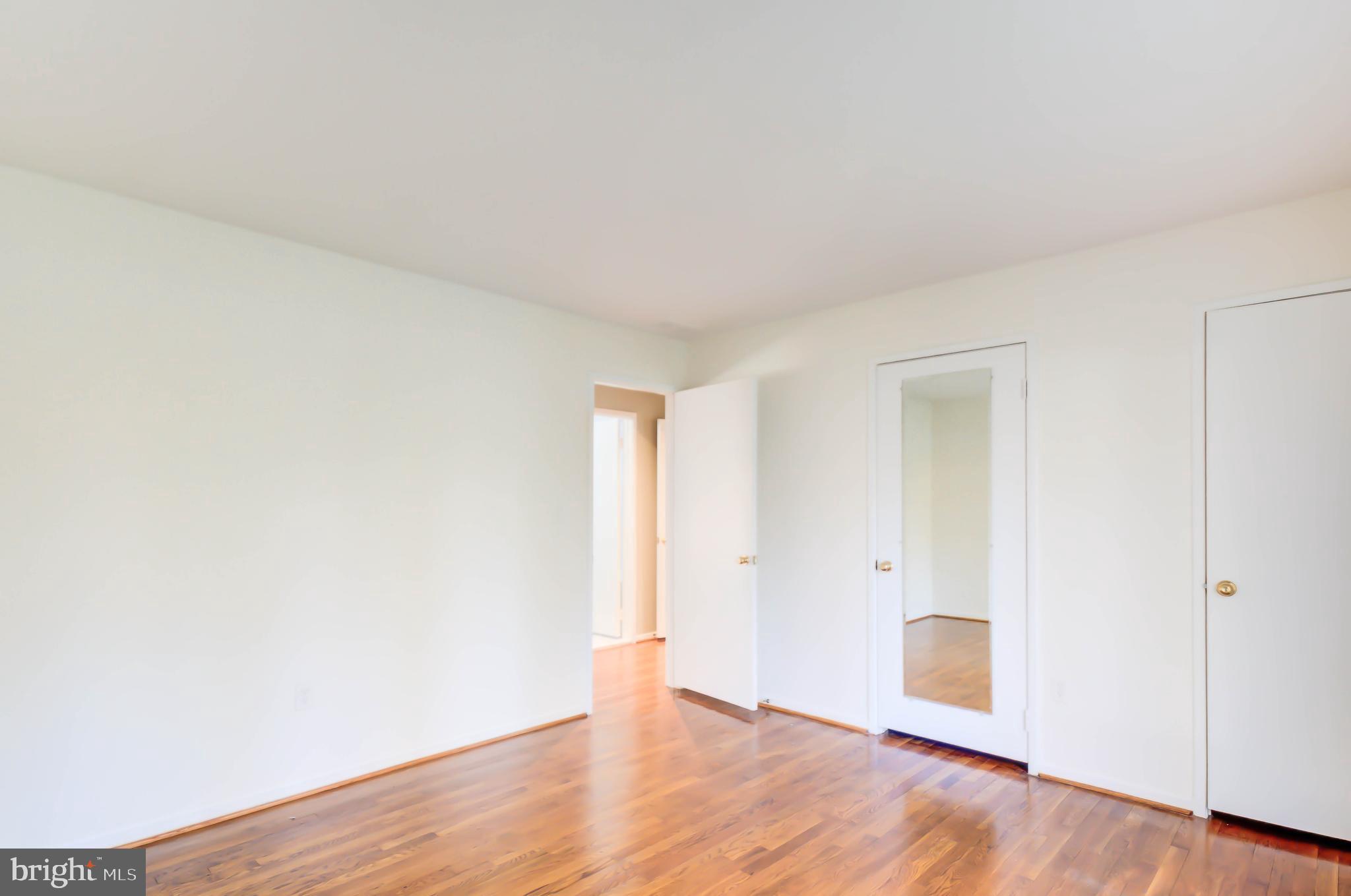 EAST GATE OF POTOMAC - Residential