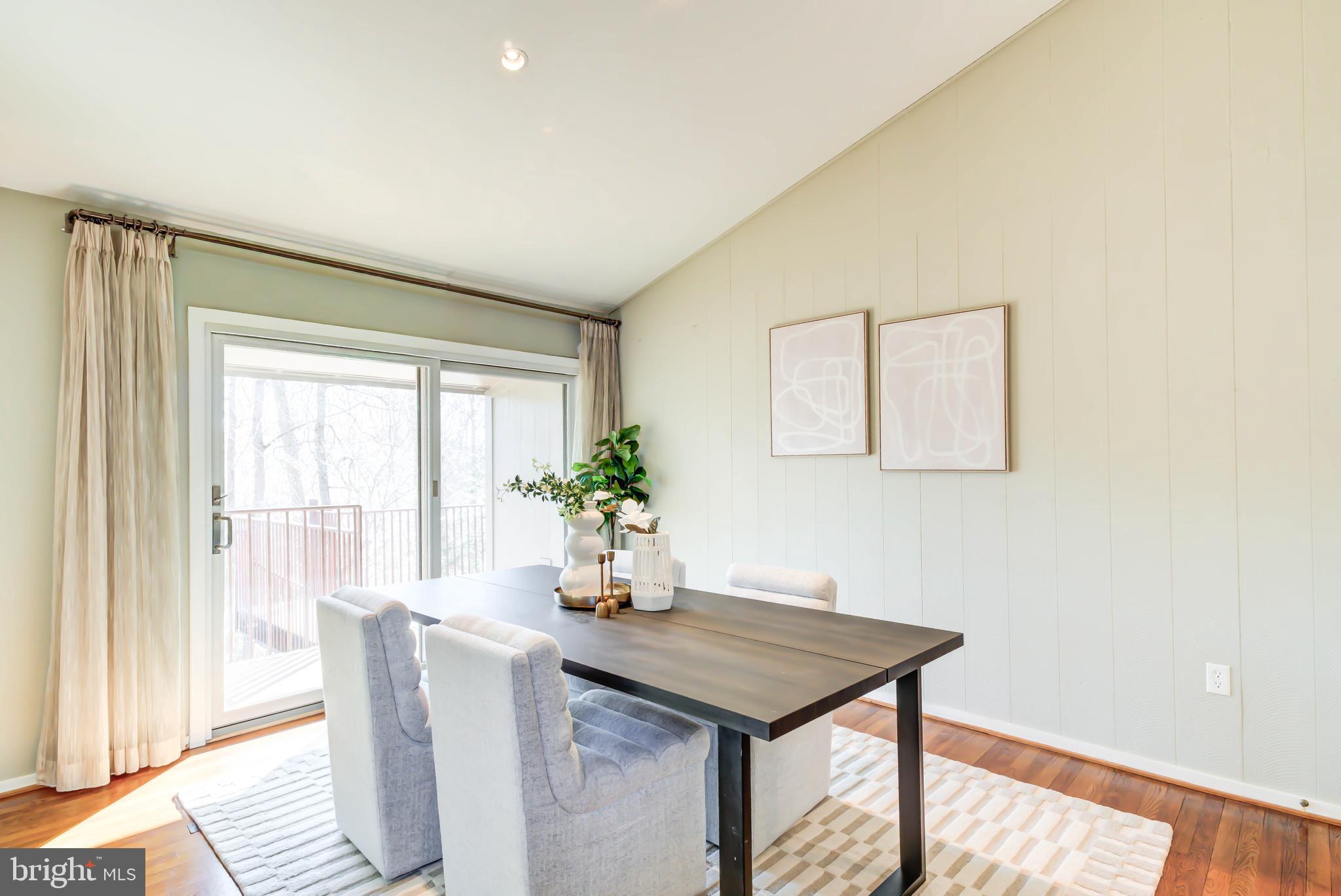 EAST GATE OF POTOMAC - Residential