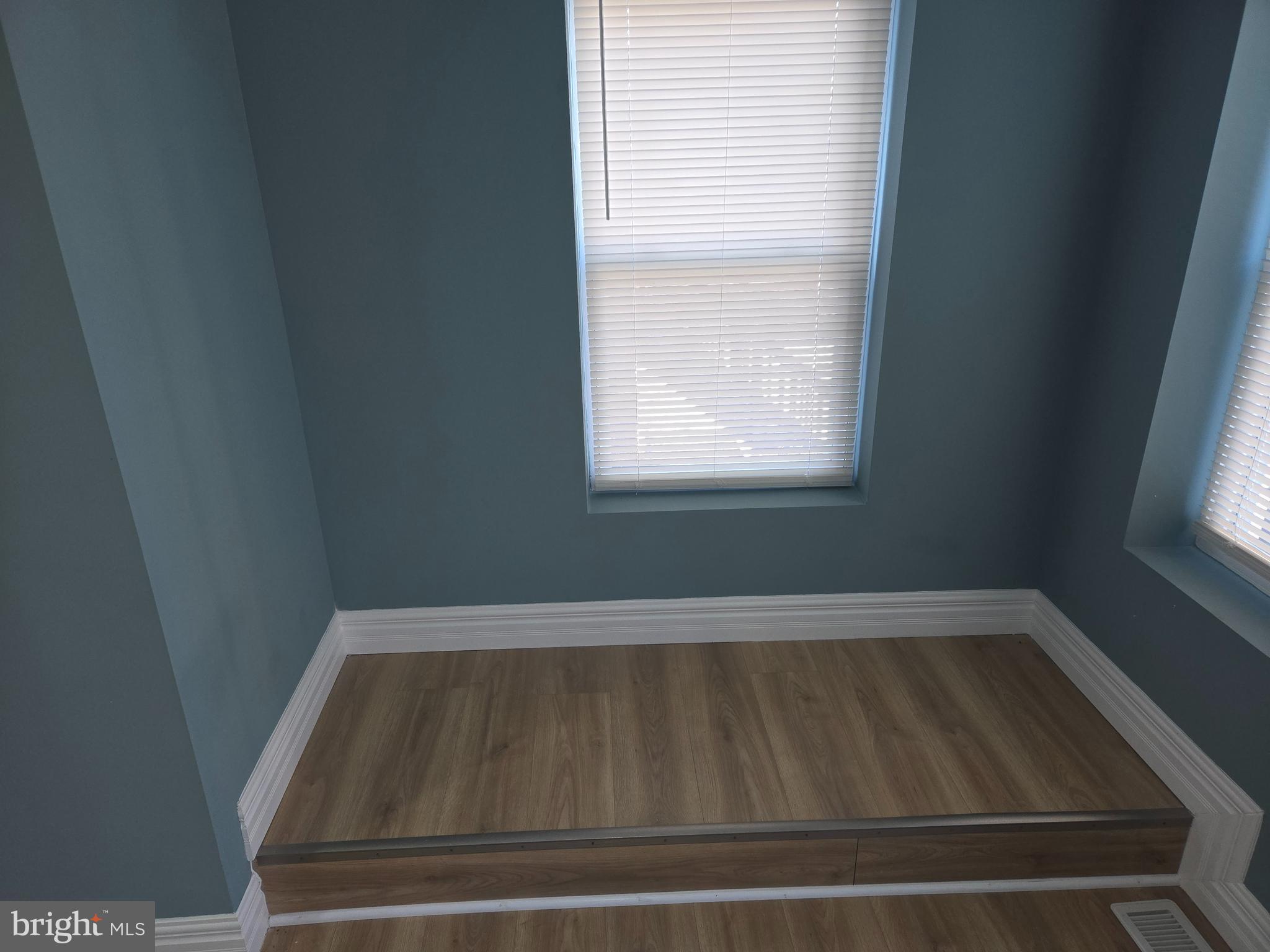 PARK HEIGHTS - Residential Lease