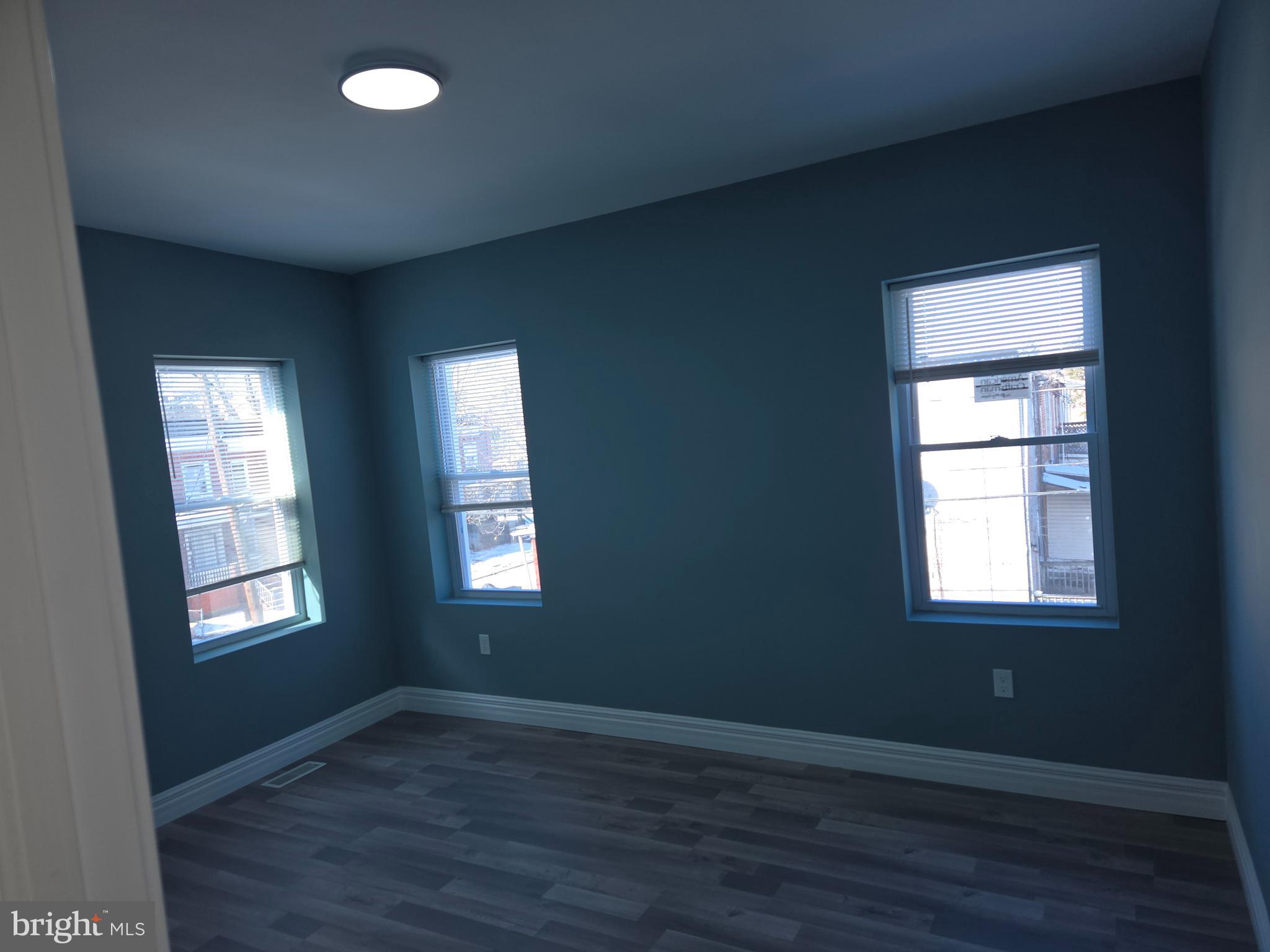 PARK HEIGHTS - Residential Lease