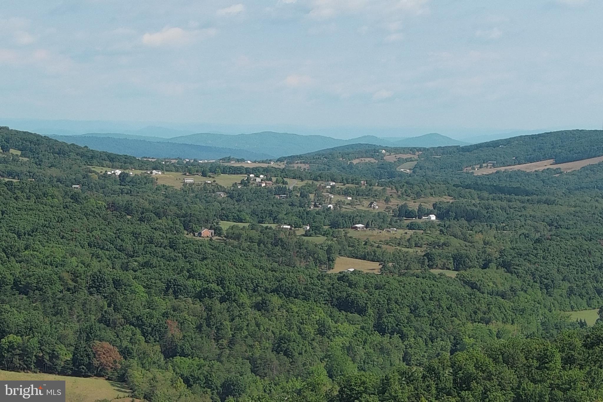STONY MOUNTAIN LODGE - Land