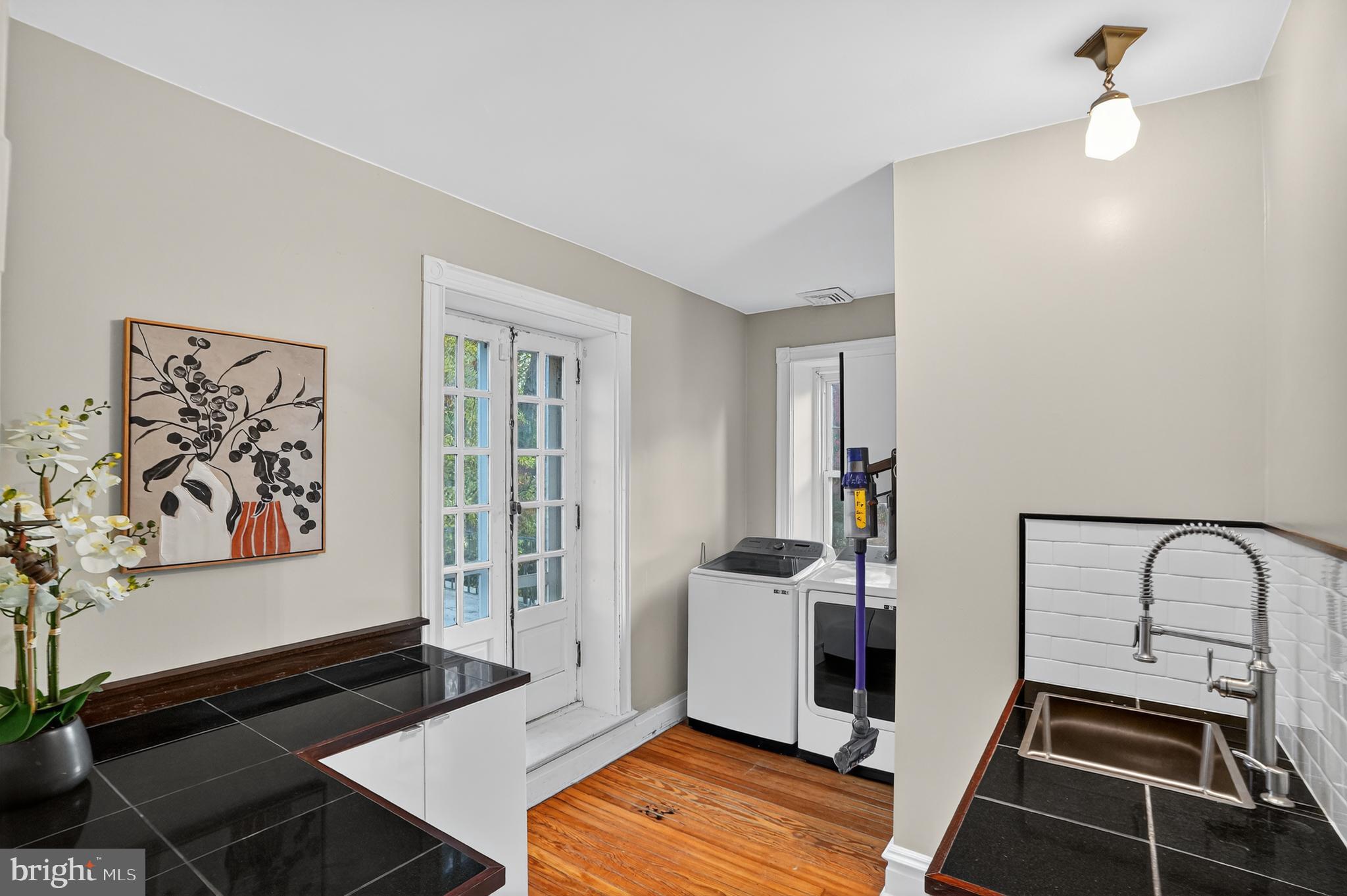 MT AIRY (WEST) - Residential