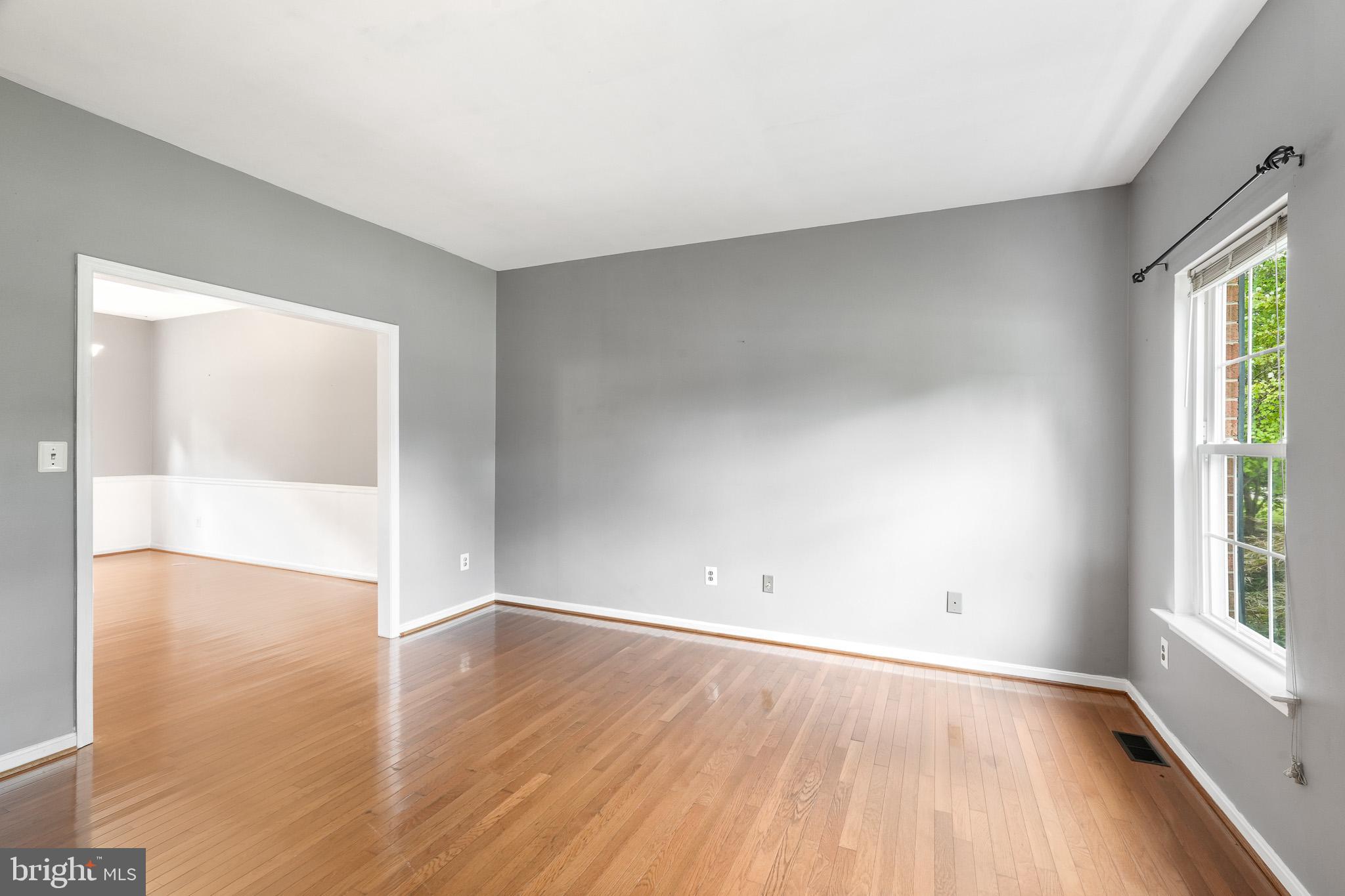 KINGSTON - Residential