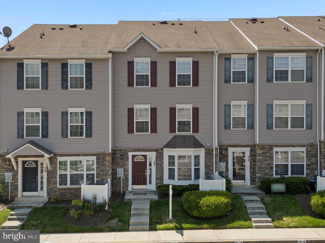 RESERVOIR RIDGE - Residential