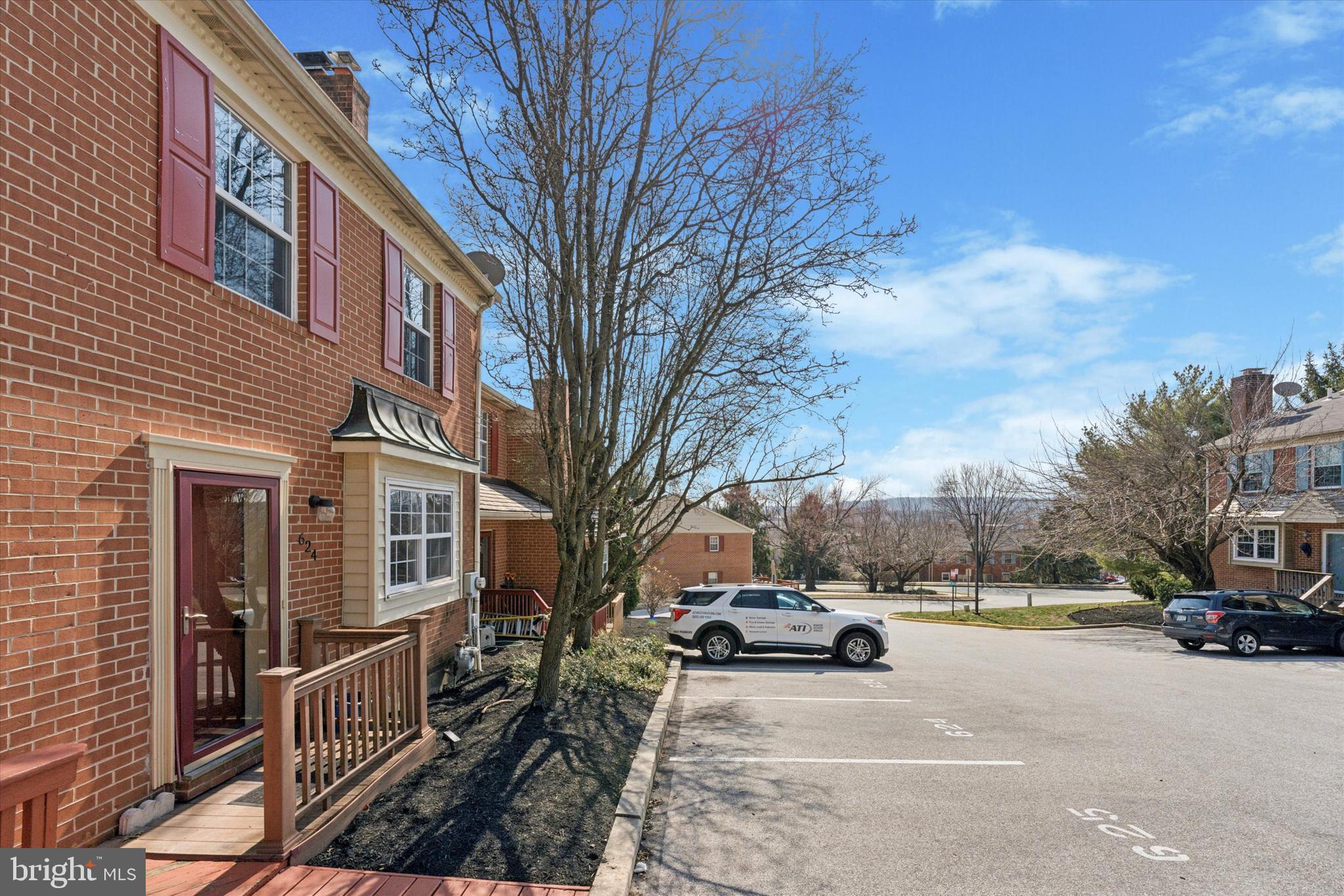 HERITAGE MANOR - Residential