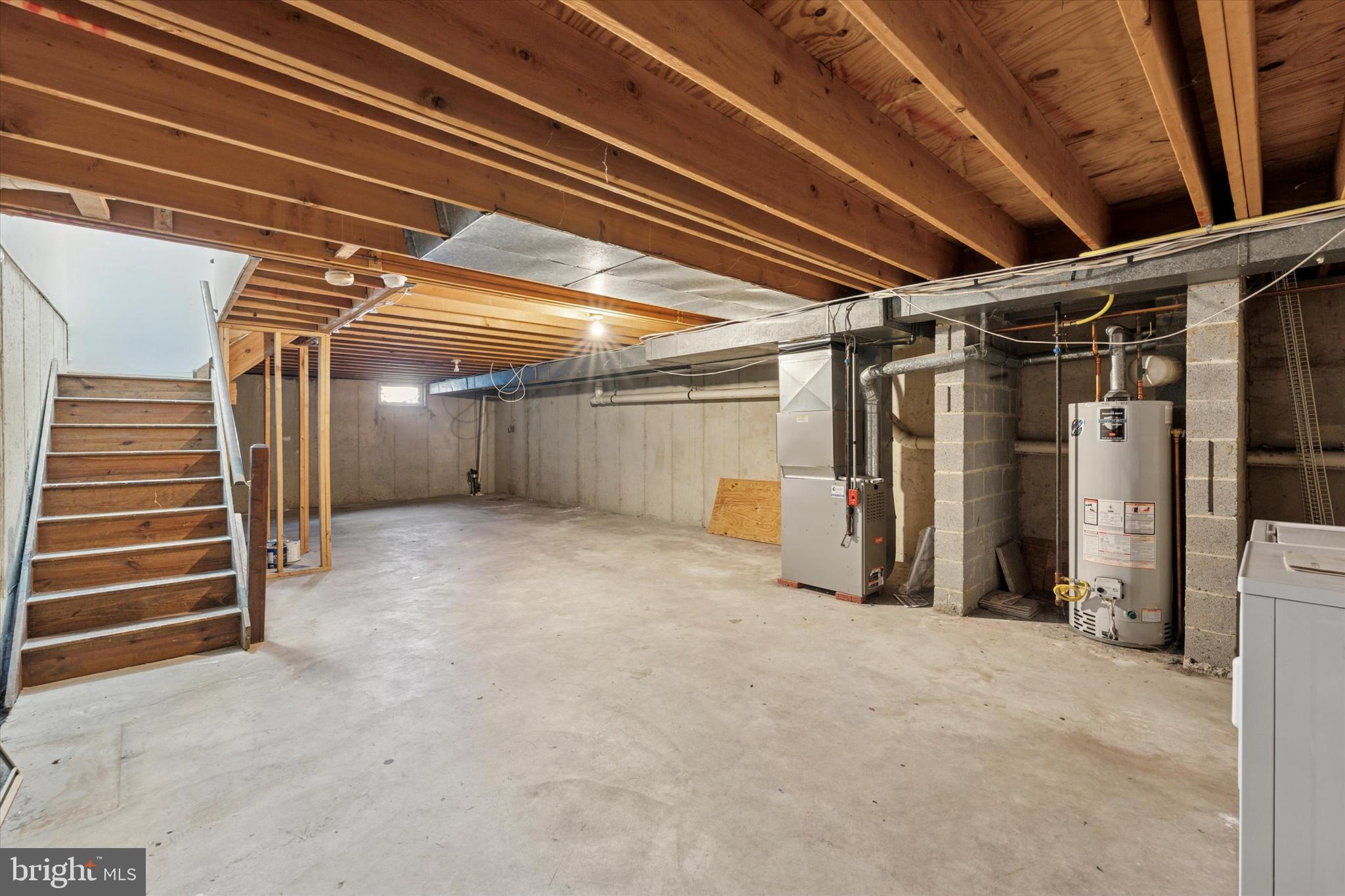 HERITAGE MANOR - Residential