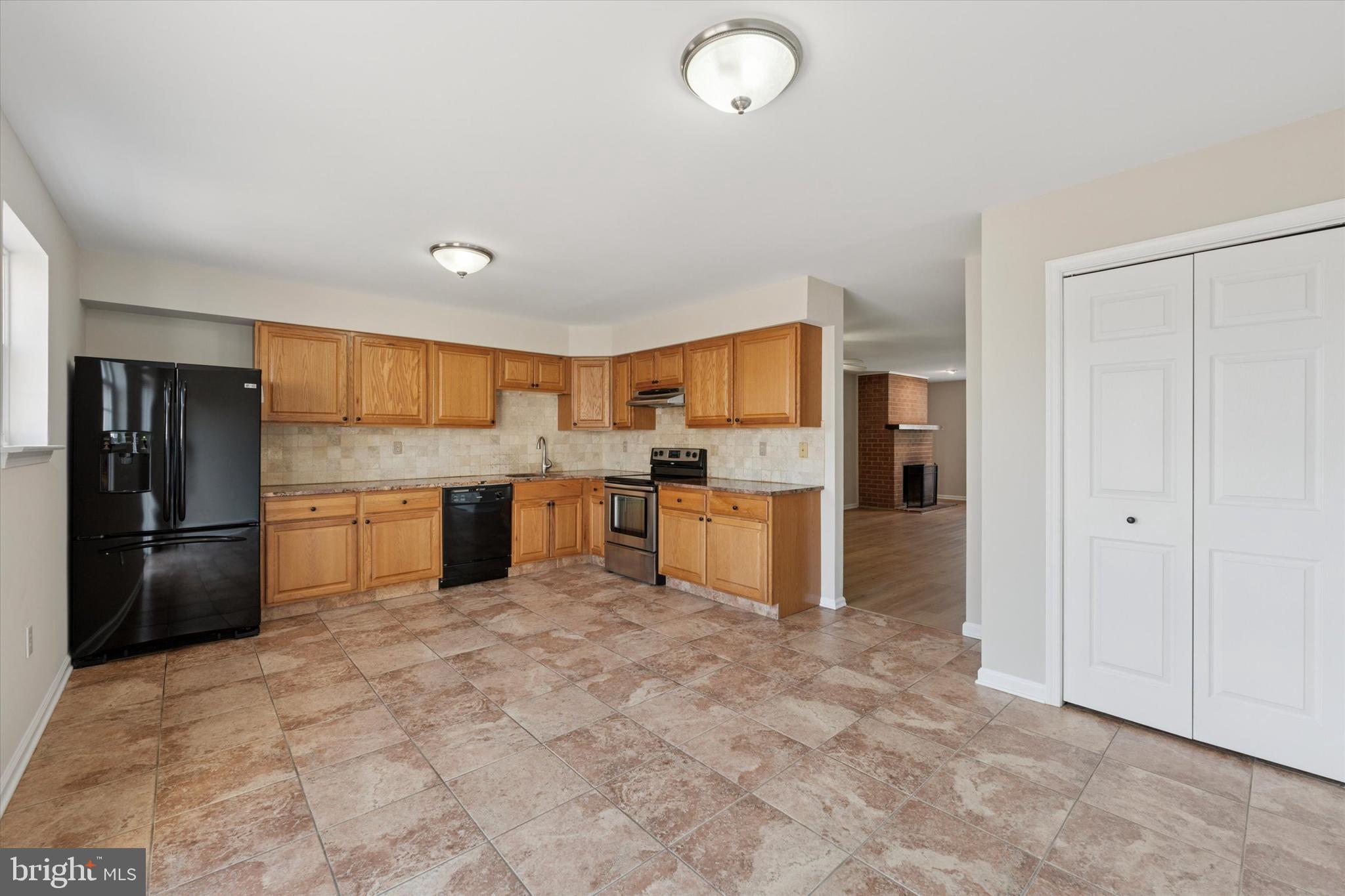 HERITAGE MANOR - Residential