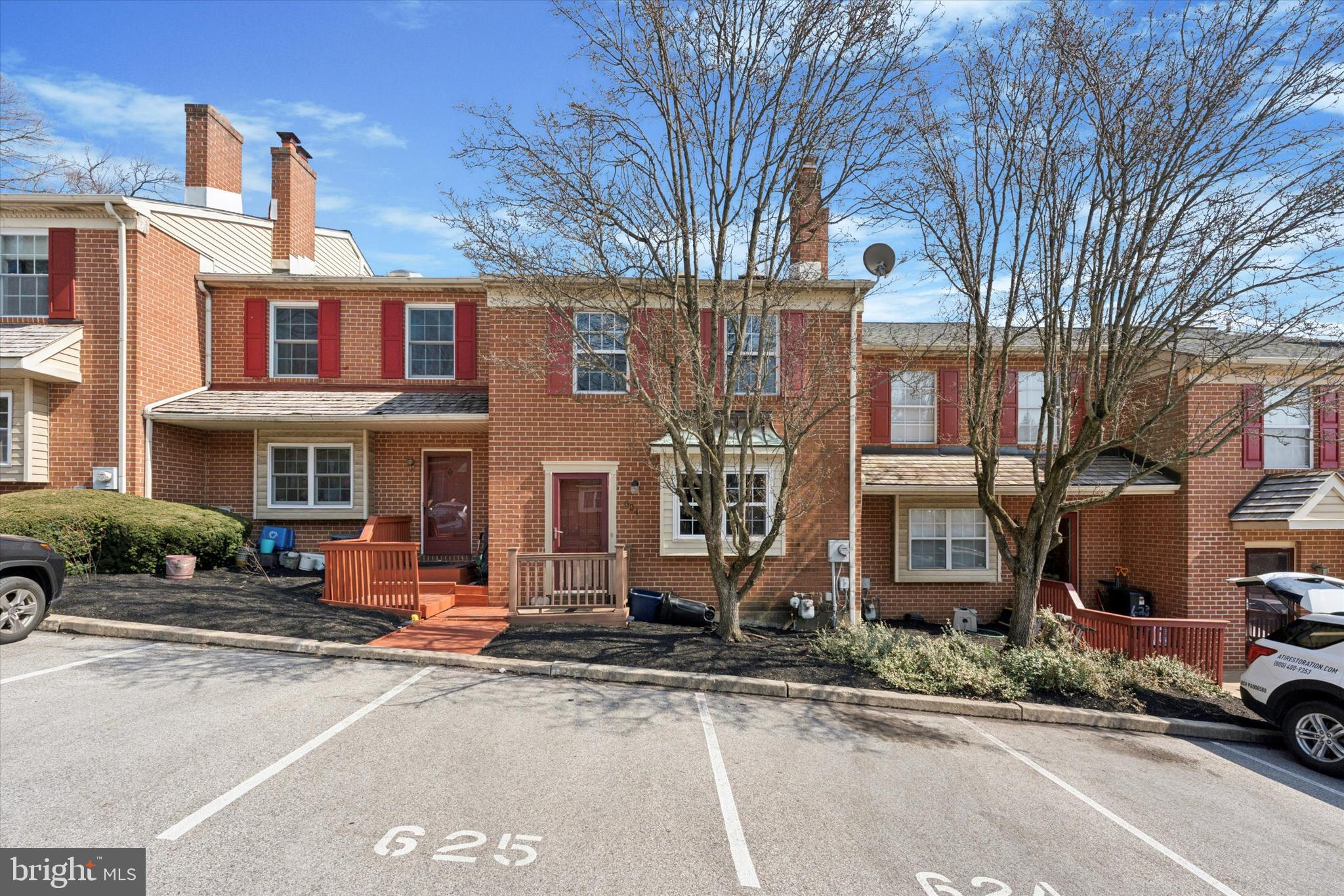 HERITAGE MANOR - Residential