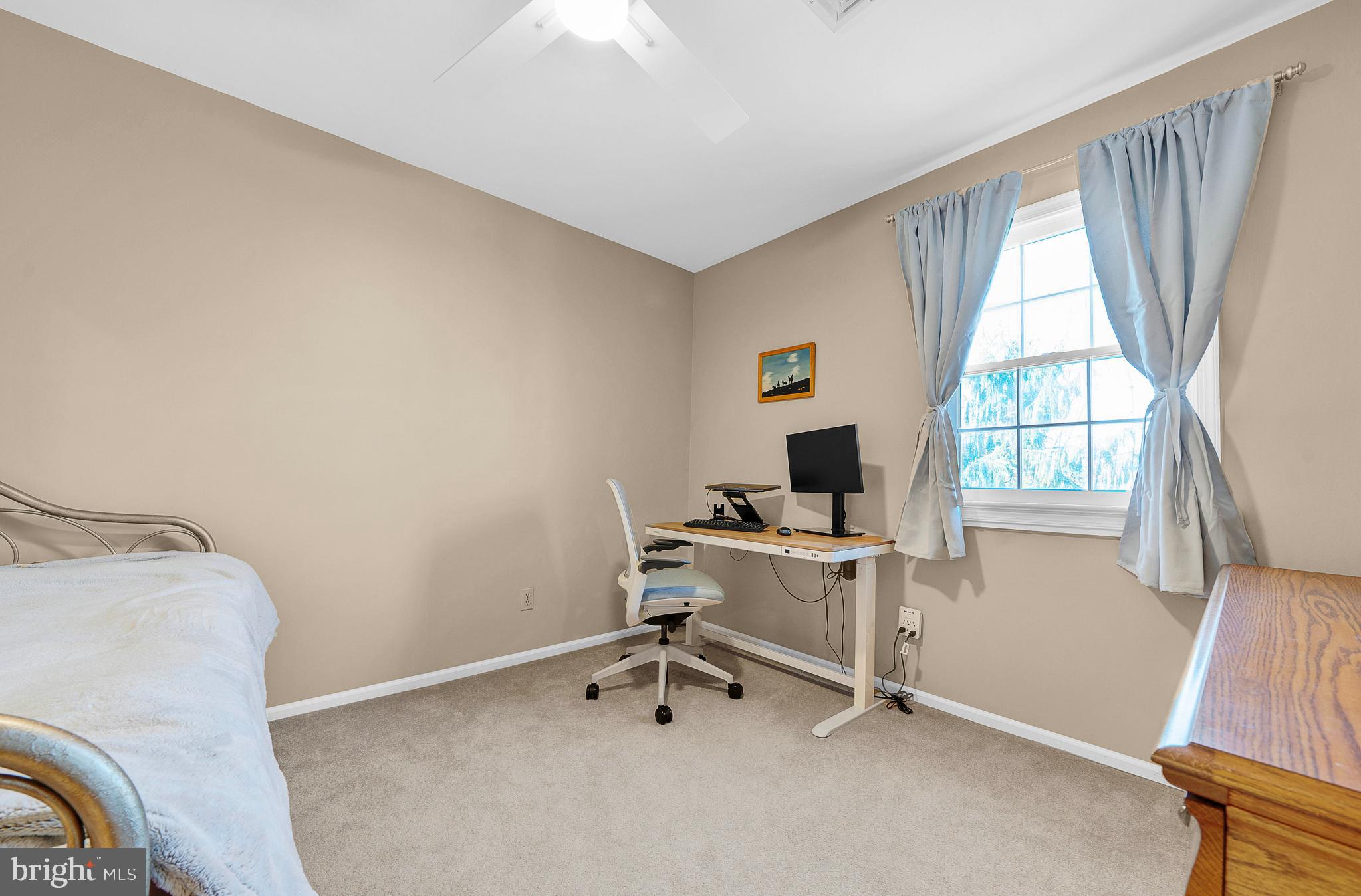 OLD MILL ESTS - Residential