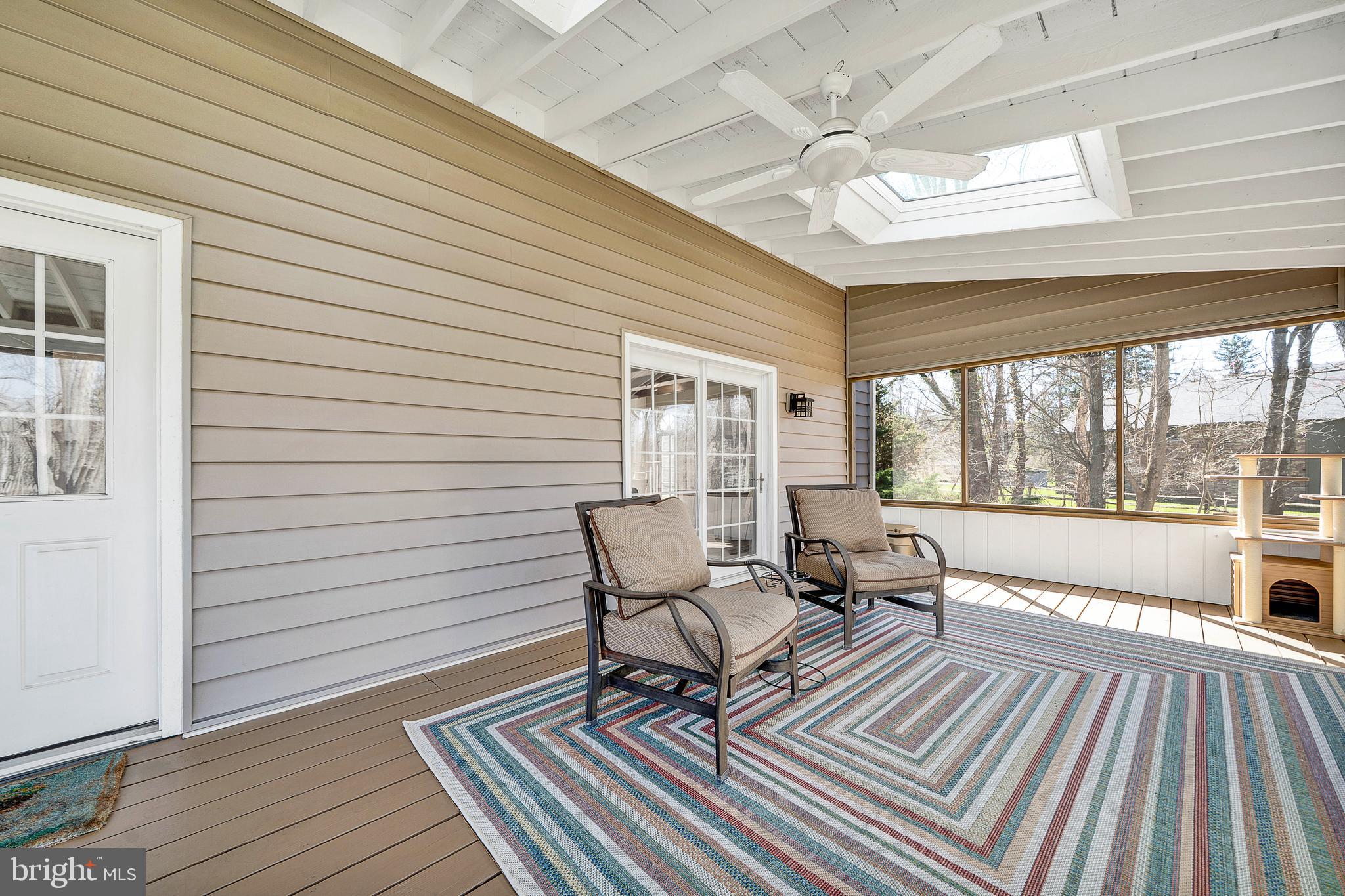 OLD MILL ESTS - Residential