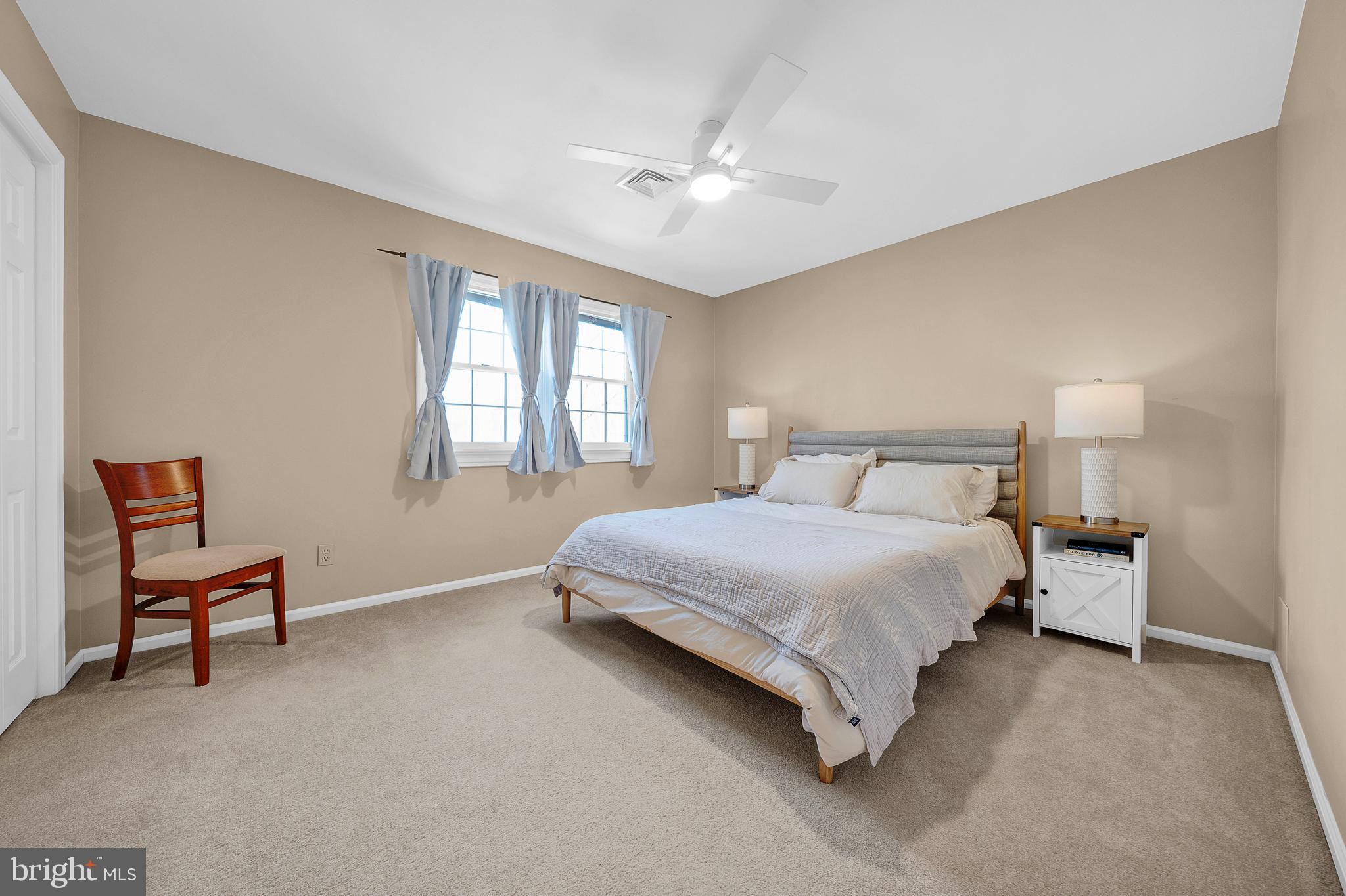 OLD MILL ESTS - Residential