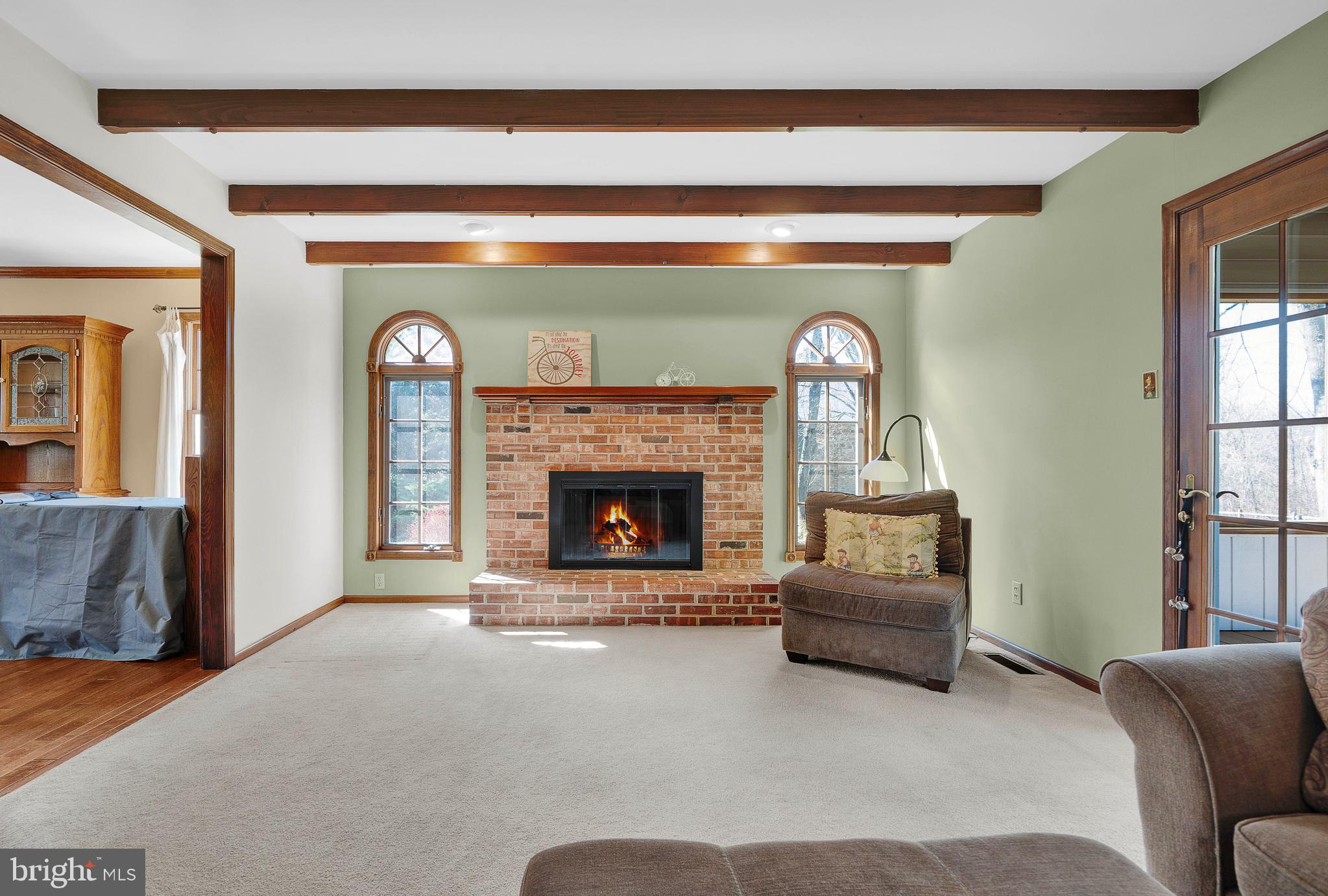 OLD MILL ESTS - Residential