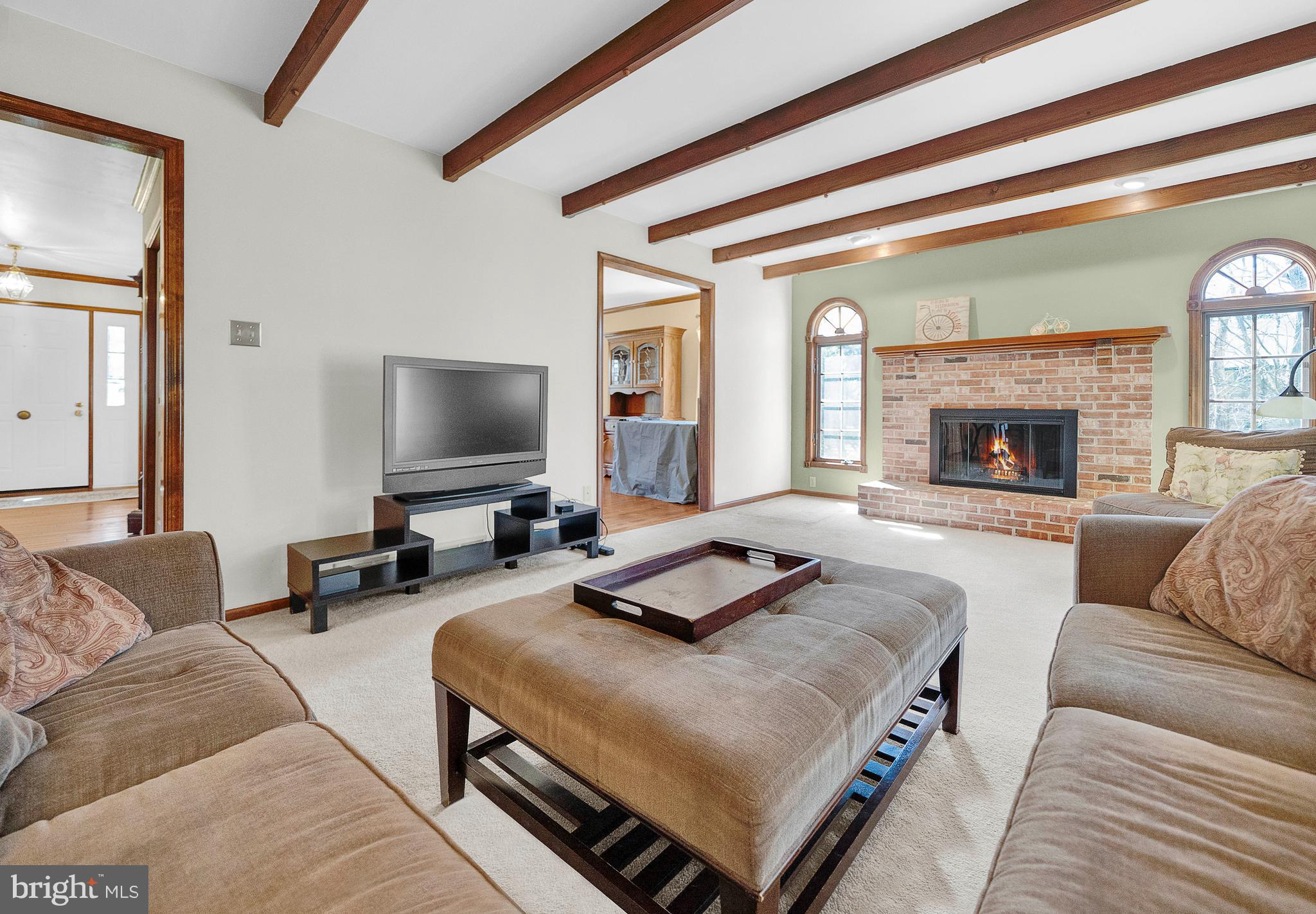 OLD MILL ESTS - Residential