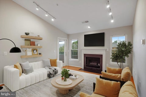 Condo For Sale - 12001 Taliesin Place #36<br/> Fairfax County, RESTON, VA 20190