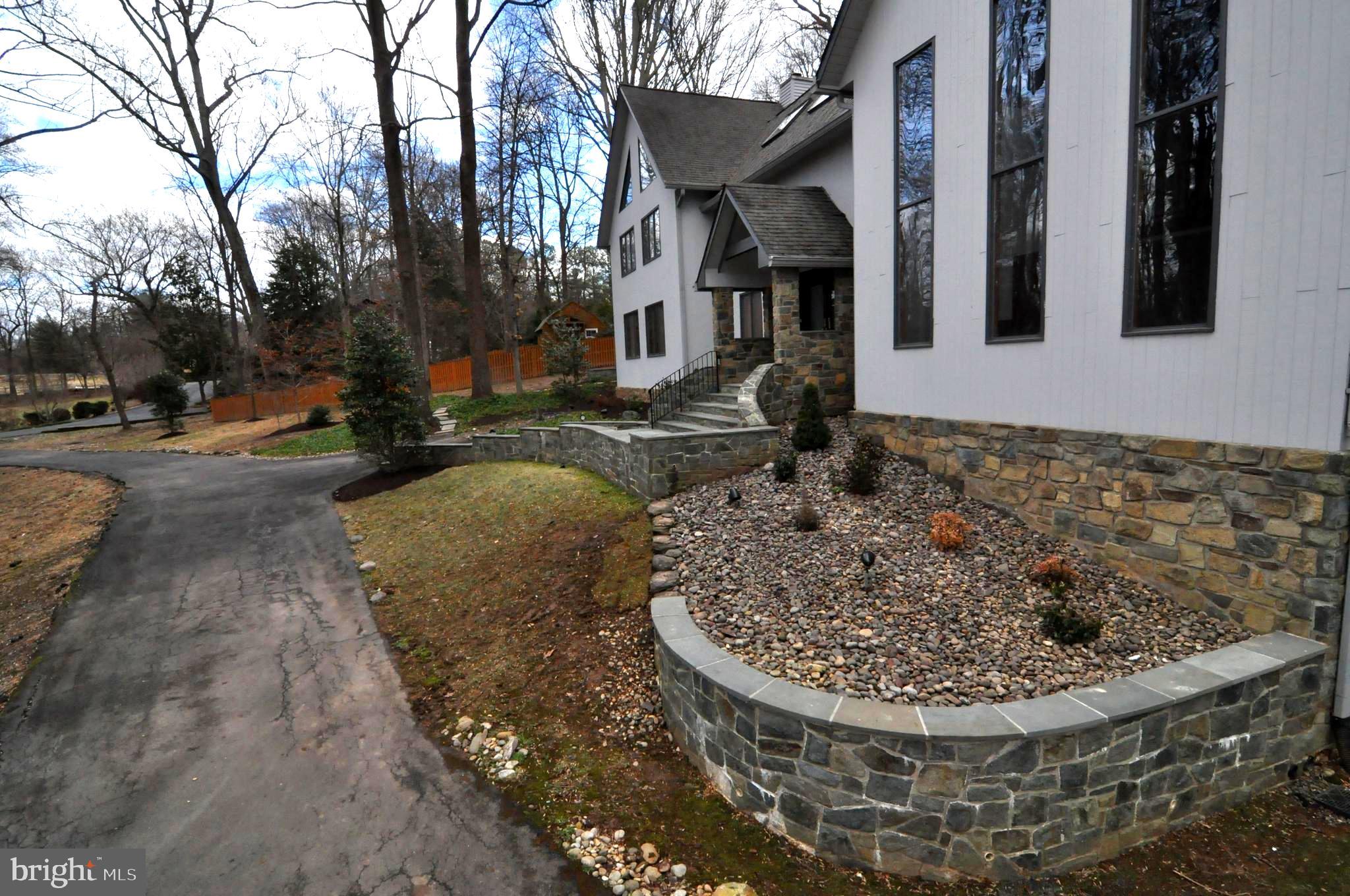 GARNIER MILL ESTATES - Residential