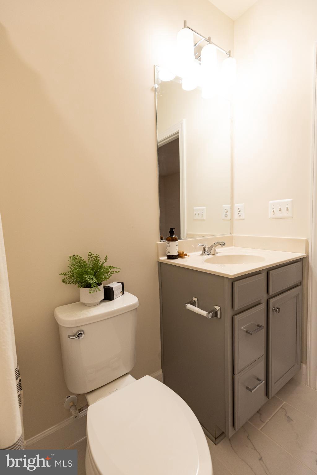 HAYMARKET CROSSING - Residential