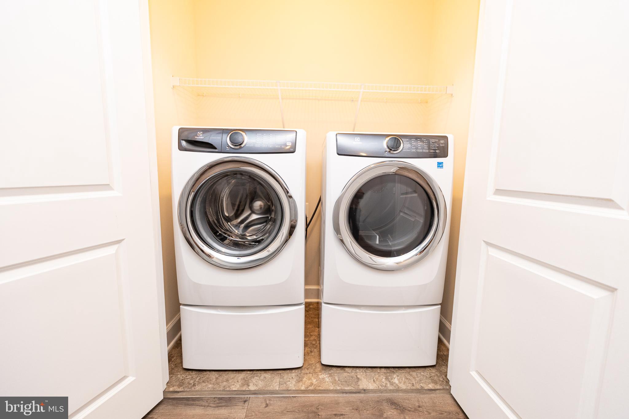 HAYMARKET CROSSING - Residential