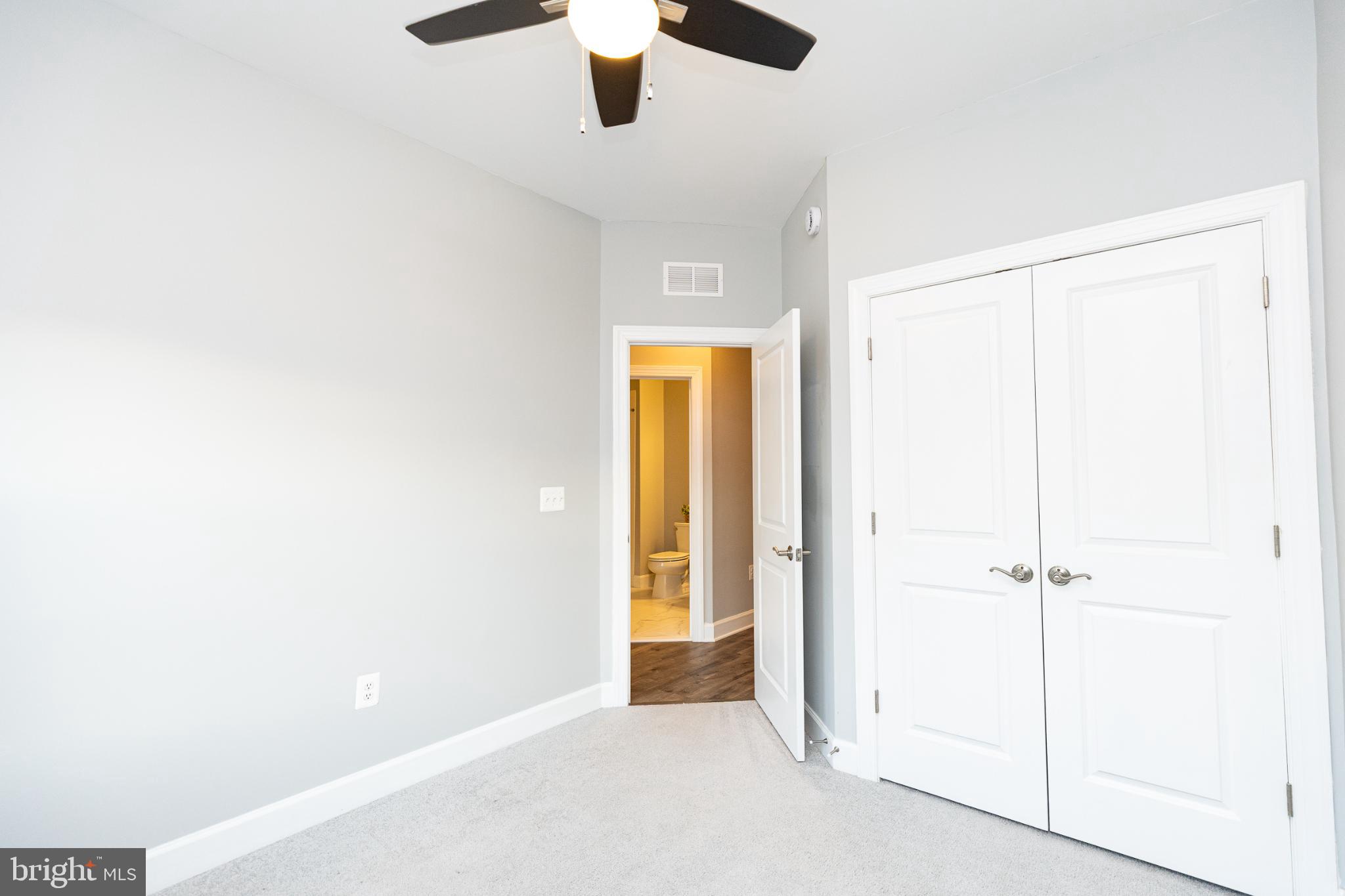 HAYMARKET CROSSING - Residential