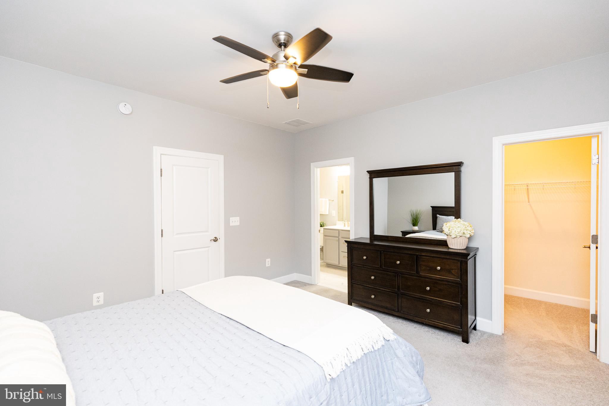 HAYMARKET CROSSING - Residential