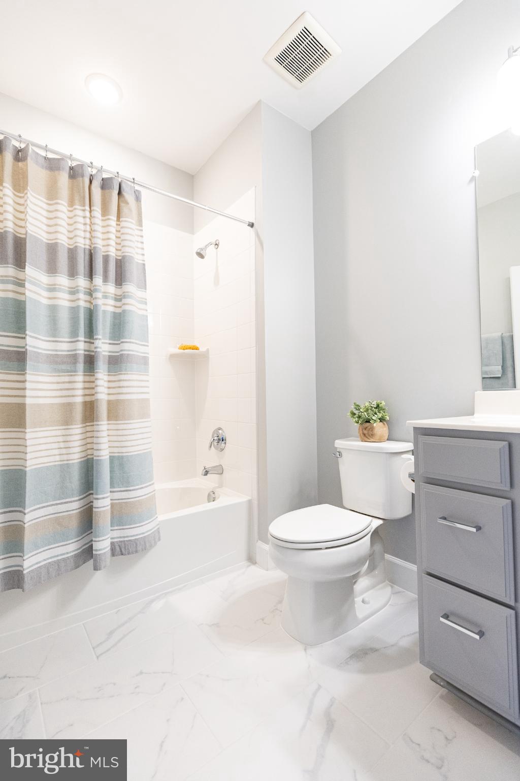 HAYMARKET CROSSING - Residential